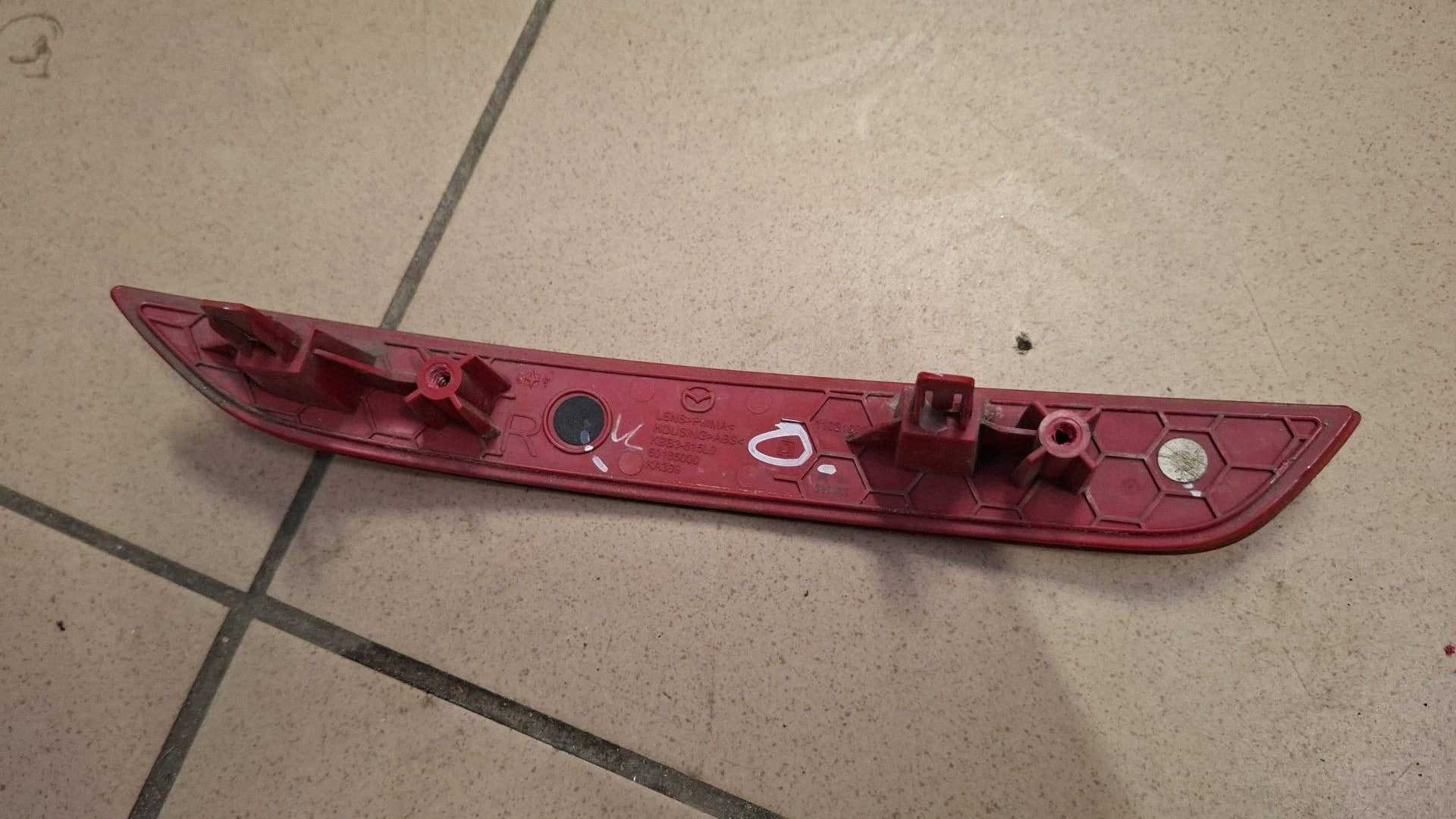 Odblask Leuchte hinten heck Seite rechts Mazda CX-60 KBB3-515L0