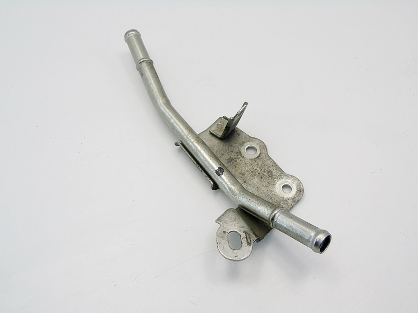 ТРУБКА ПНЕВМОТОРАКС 1.8 HYBRID PRIUS AURIS C-ГОД COROLLA CT