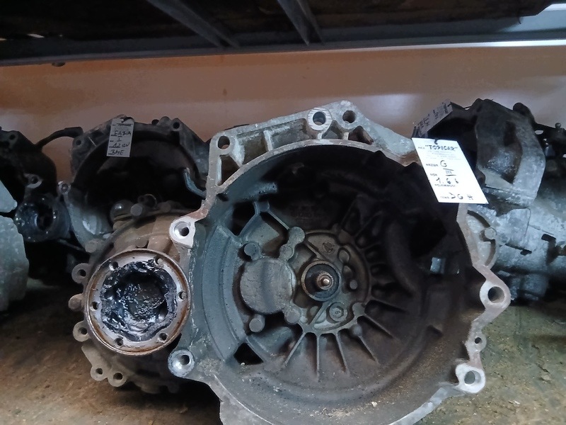 boîte vitesse VW GOLF III 1.6 DGH