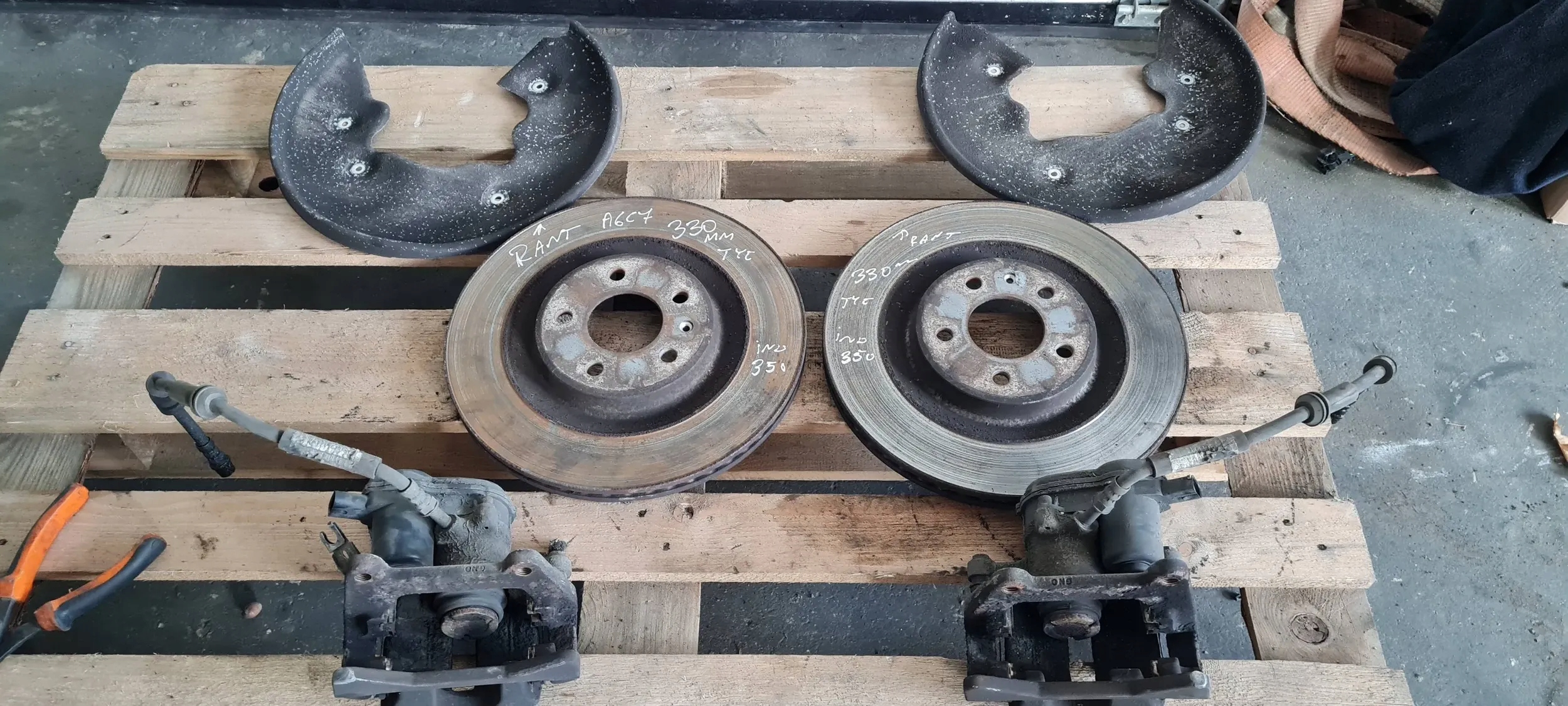 A6 C7 4G calipers caliper rear part discs 330MM running board brake A7 A4 B8 A5