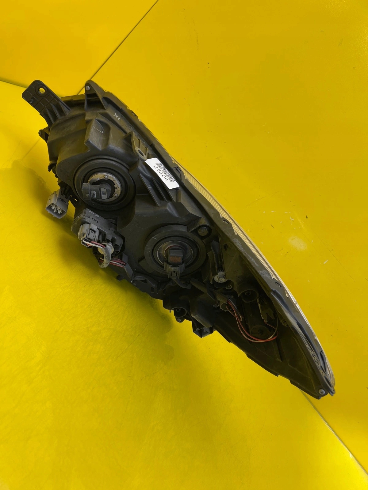 light right front Subaru Impreza XV 2011