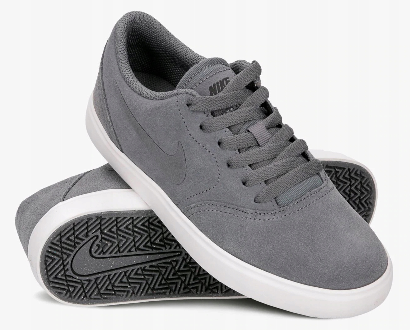 

Nike Check Suede AR0132 002 roz.35,5