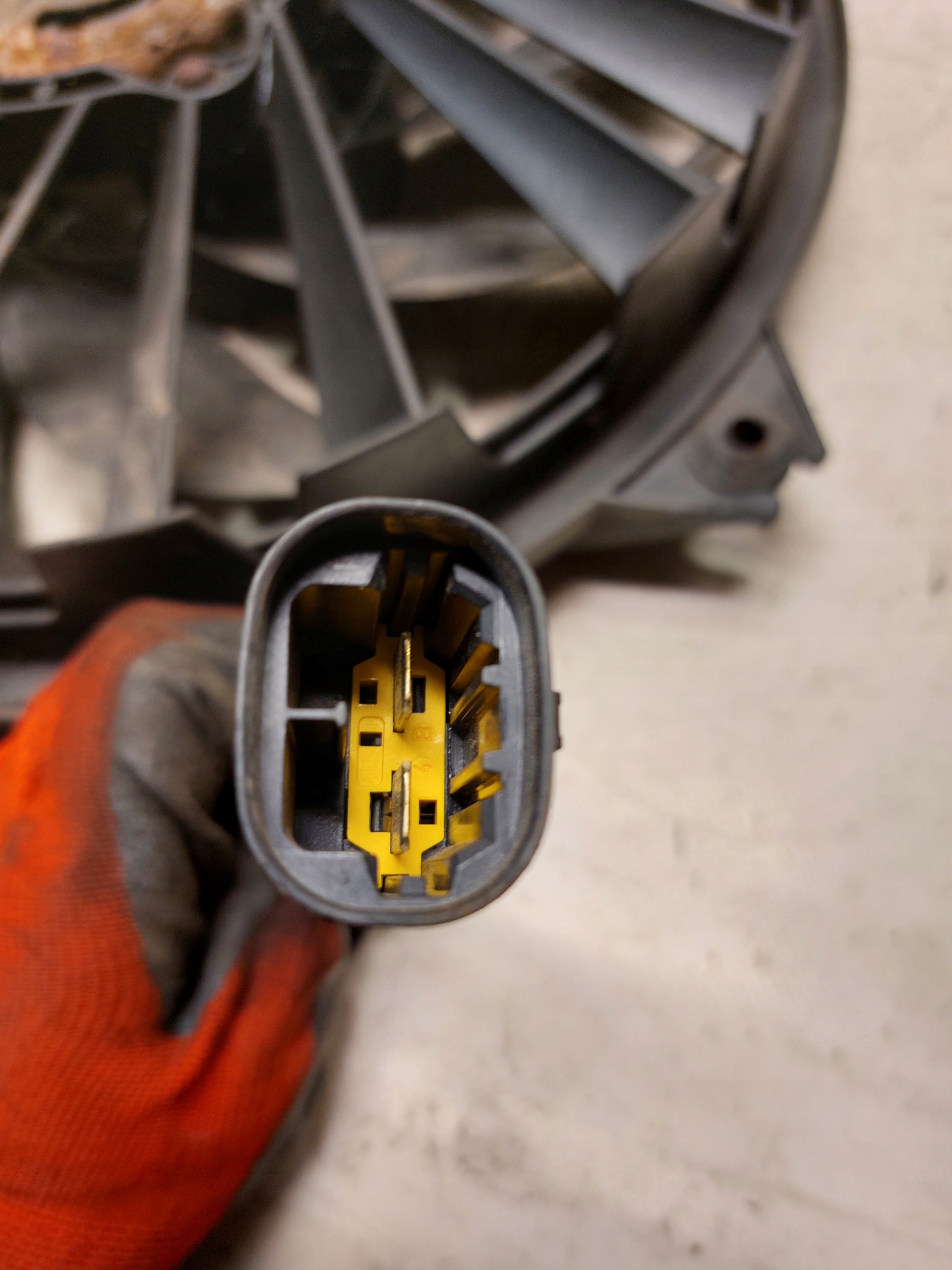 ventilátor chladiče FIAT ULYSSE II 2.0JTD
