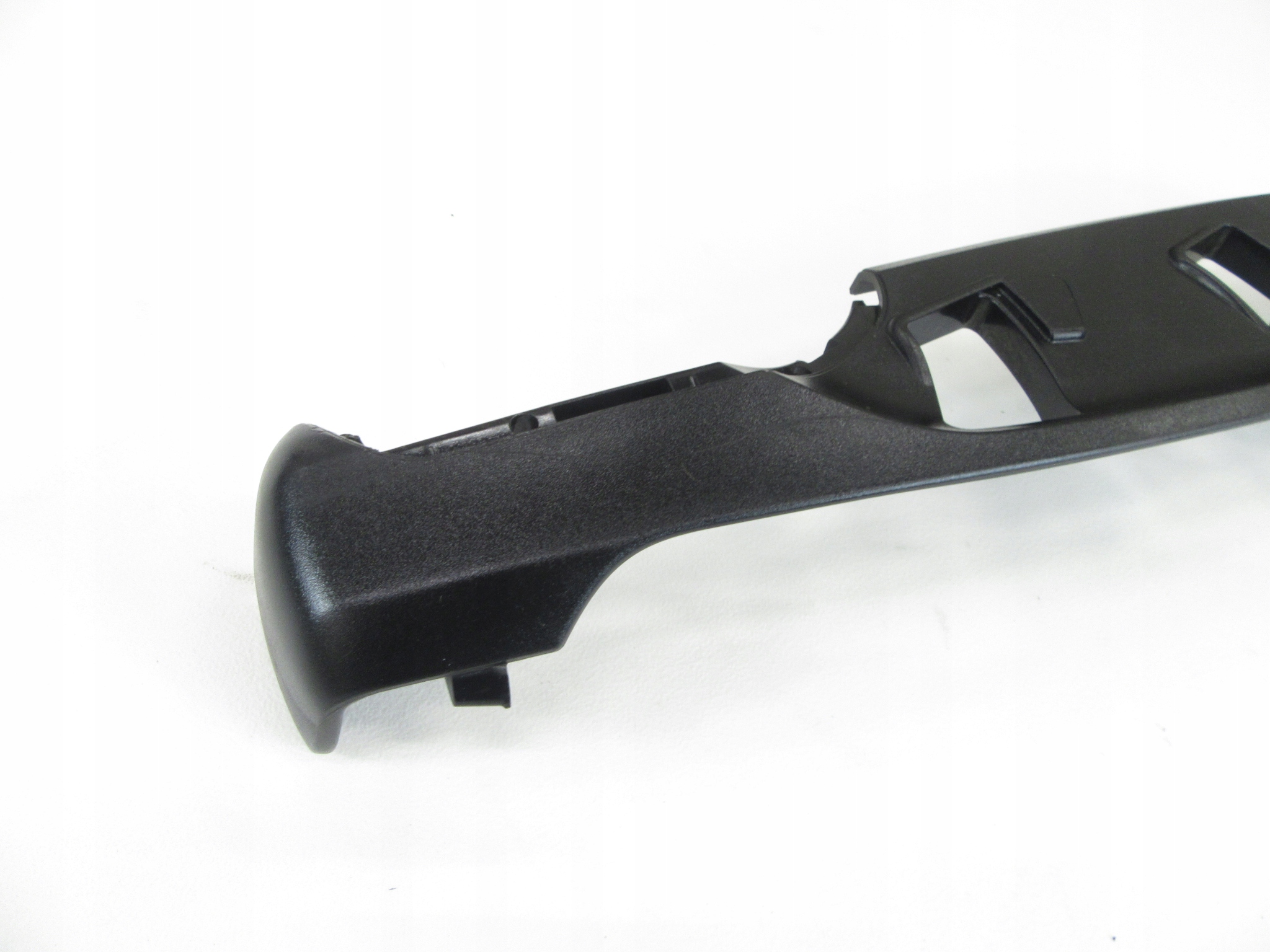 couverture rails siège droit avant passegers BMW e87 EUROPA