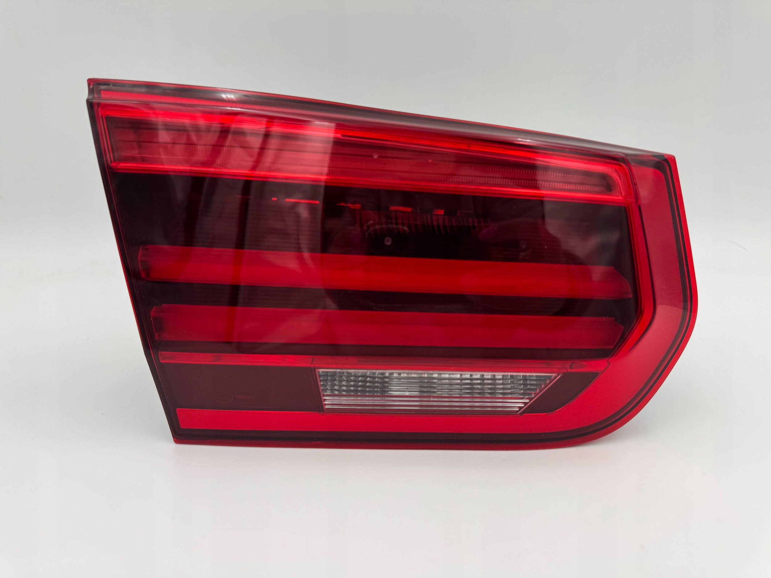 BMW F30 F31 LAMPA LEWA LEWY TYŁ 7369119