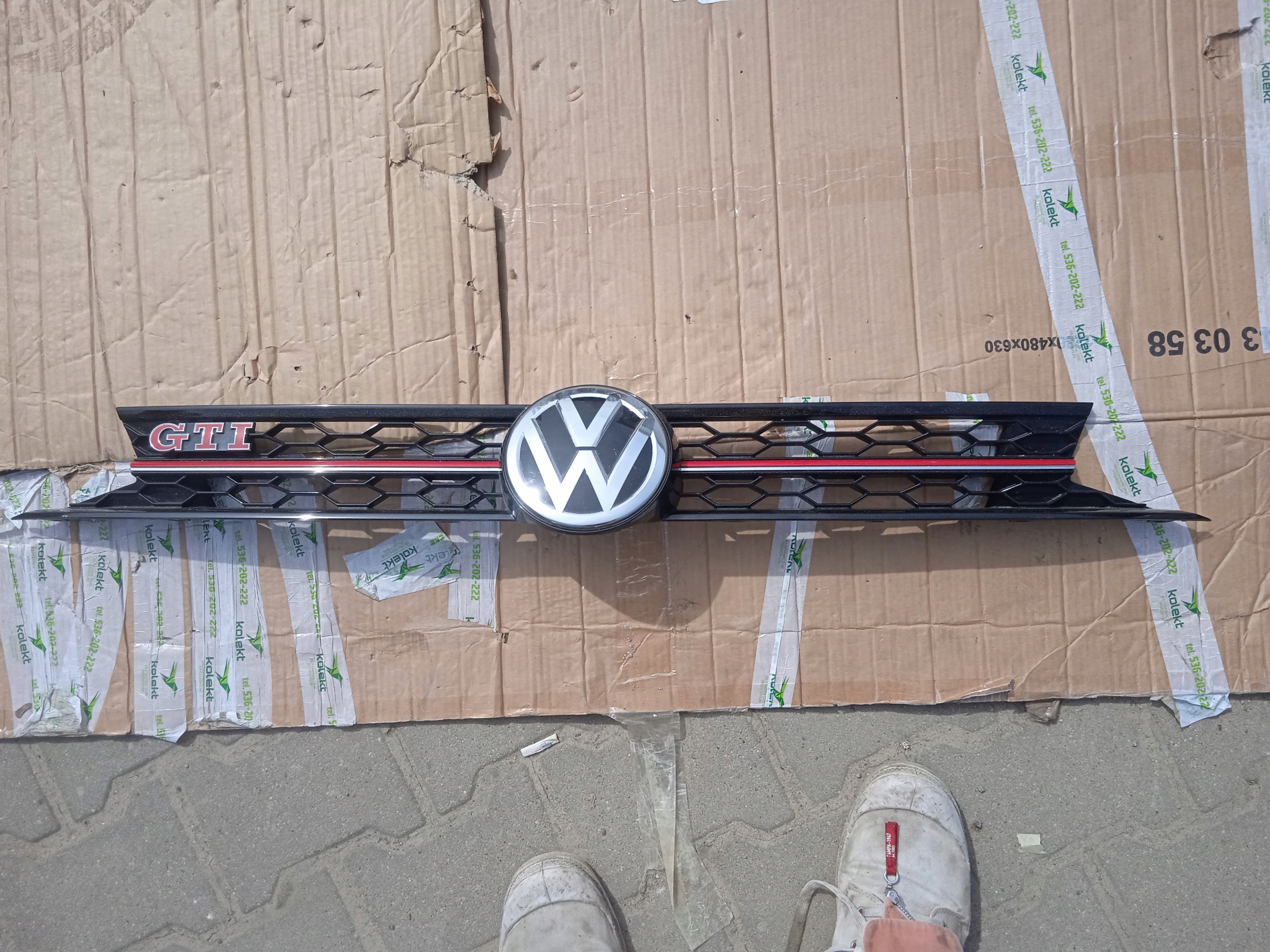 VW Polo III Kühlergrill FRONTGRILL Kühlergitter - Thumbnail 1