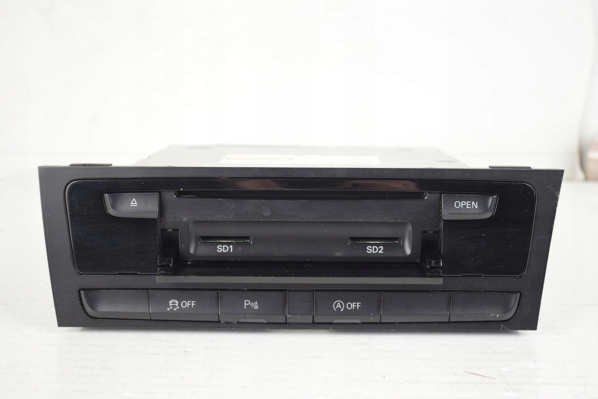 player * navigation devices MMI AUDI MULTIMEDIA A5 8T Q5 A4 B8 8R2035652B