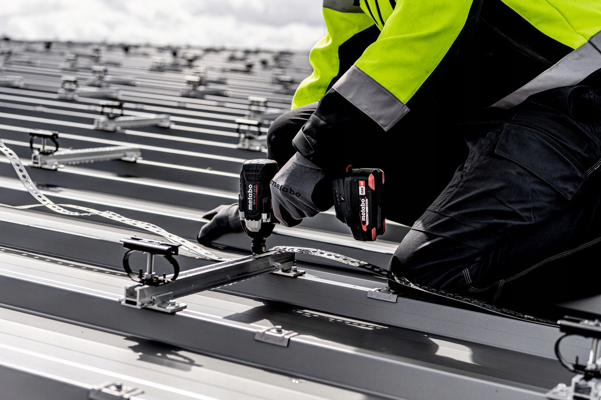 KLUCZ UDAROWY METABO SSW 18 LT 300 BL 18V 1/2'' 602398840 Marka Metabo