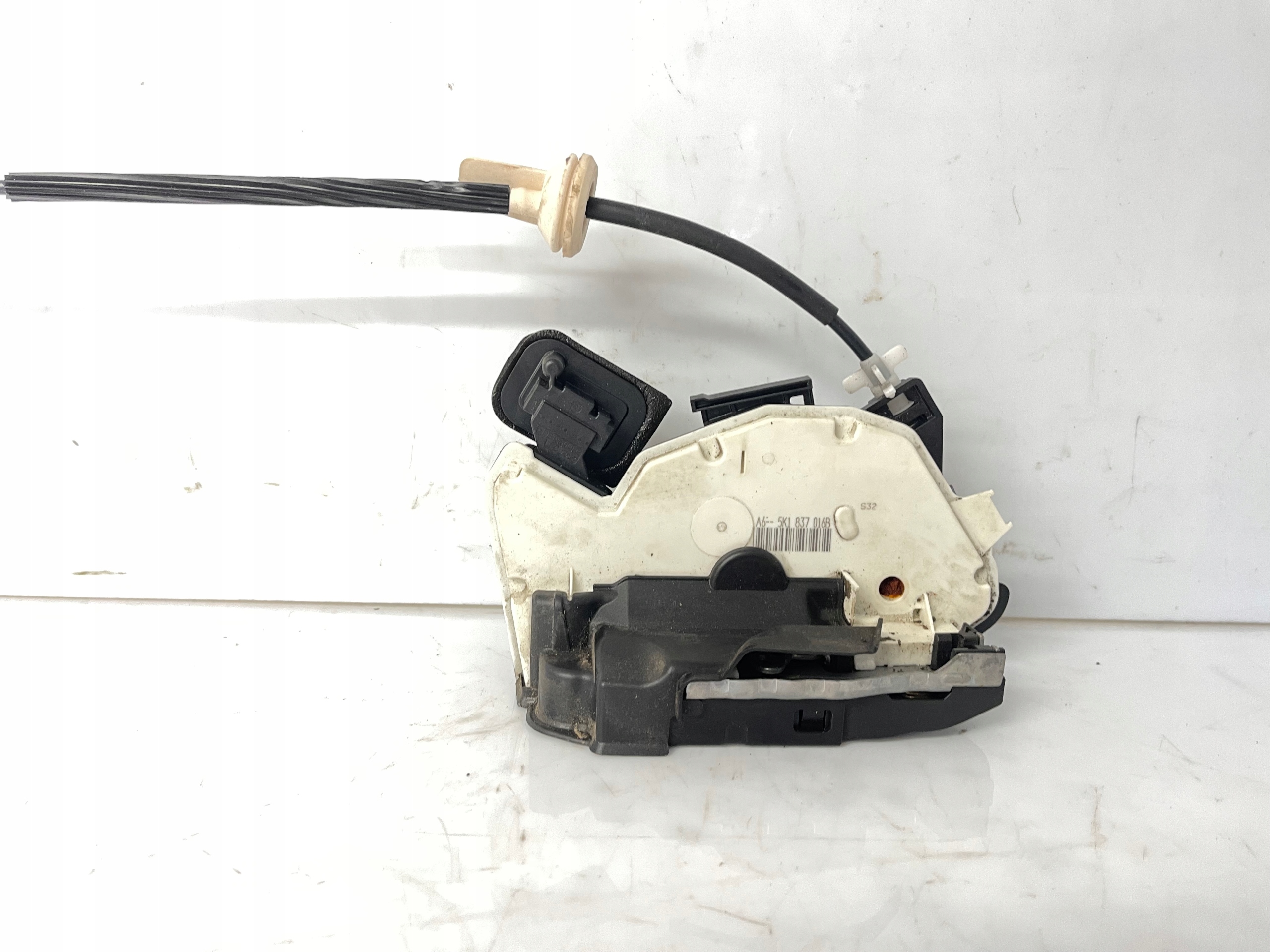 lock door right front front EU 5K1837016B VW GOLF 6 VI 08-15