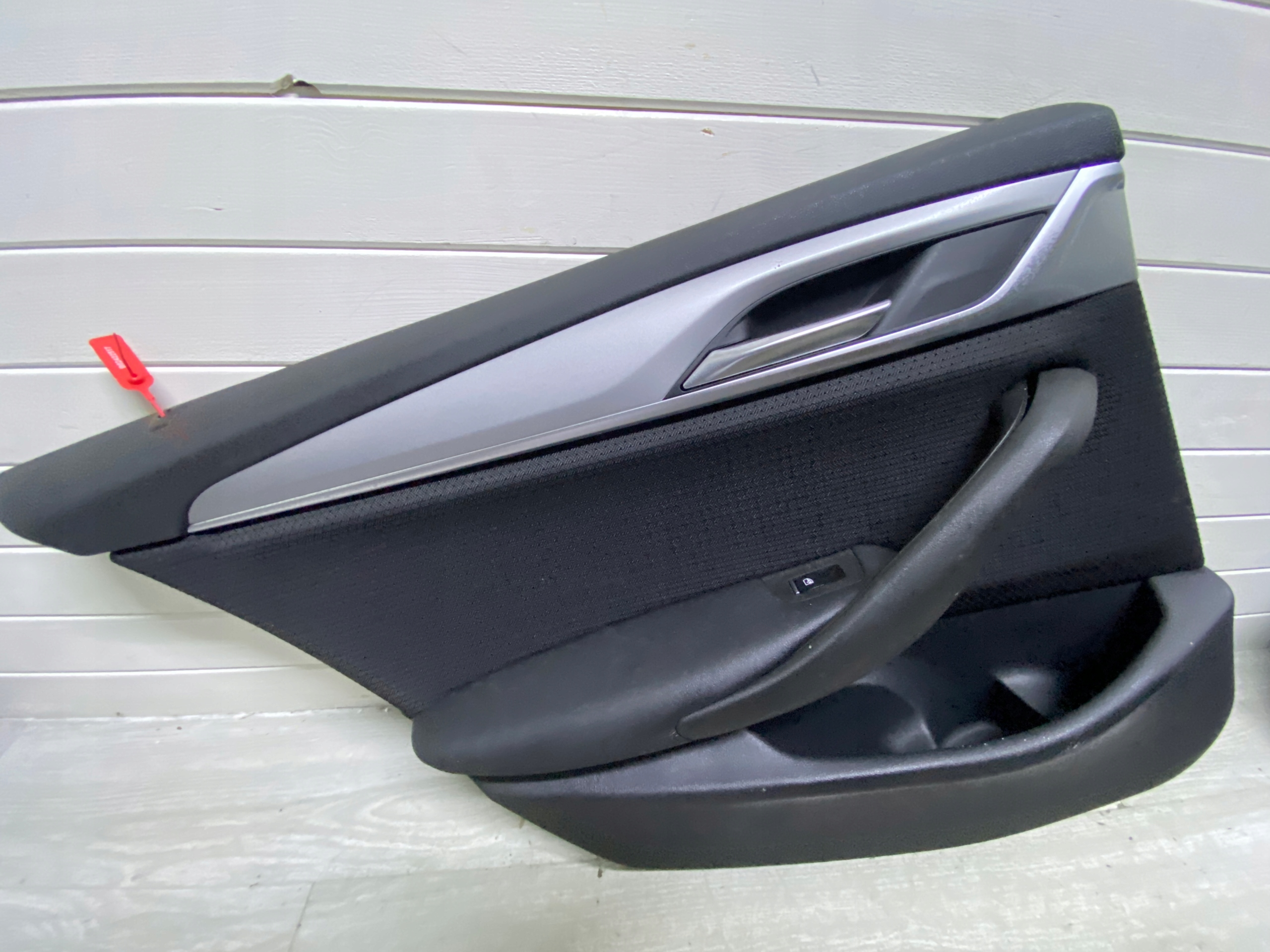 upholstery side door left rear part BMW G30