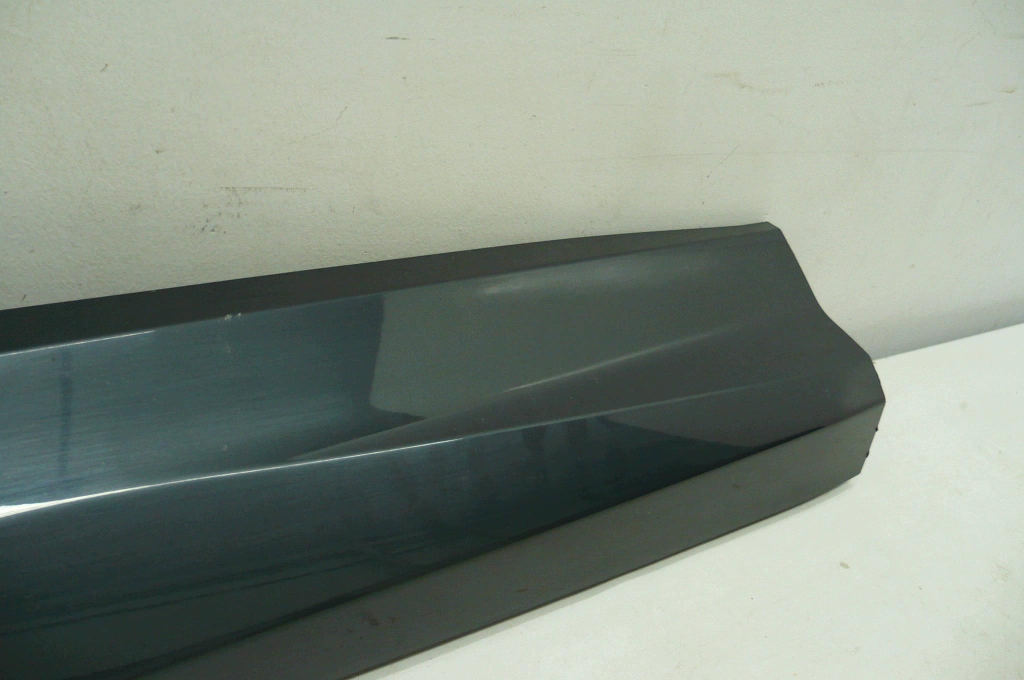 AUDI Q3 II moulding door right front 2018