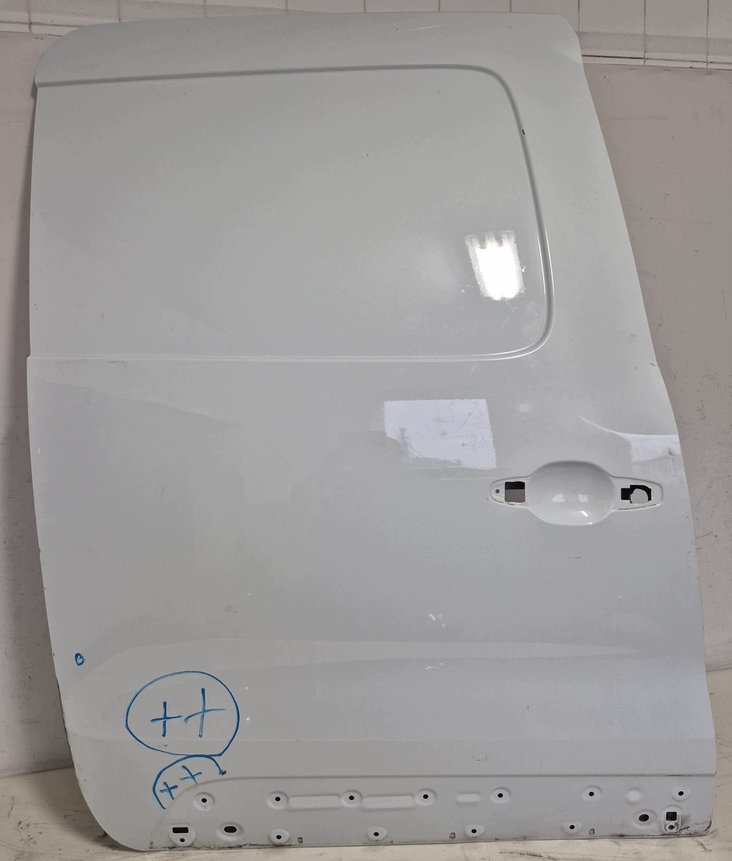 RENAULT EXPRESS 21- door right side sliding 821129164R