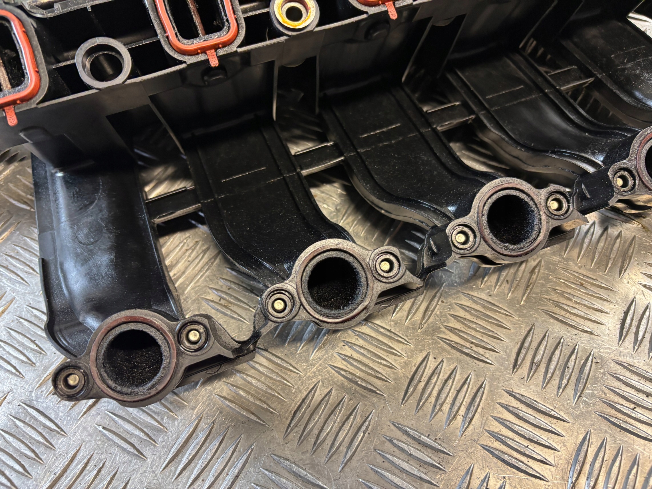 intake manifold BMW E61 2.5D M57D25 7790701