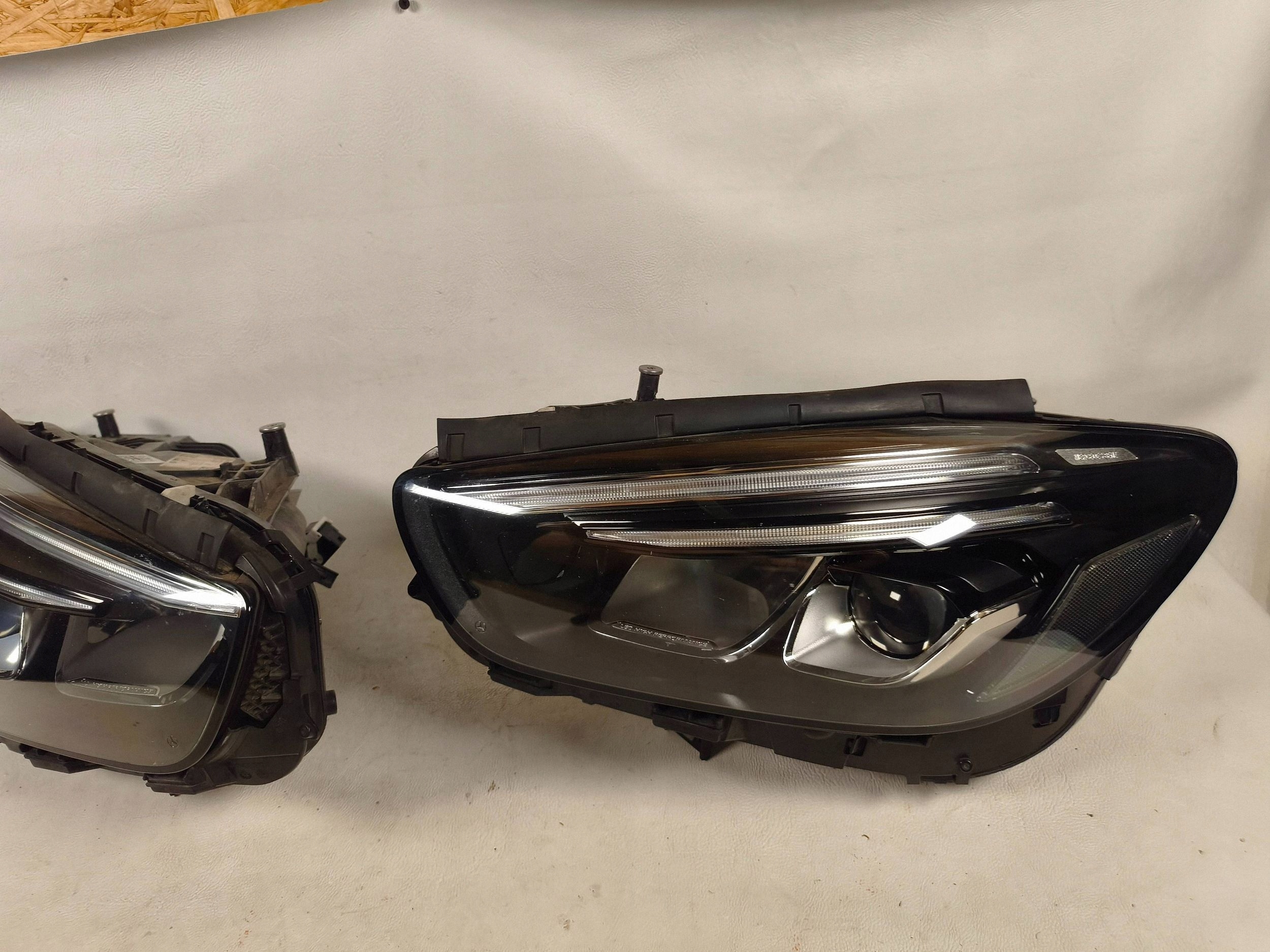 Mercedes B W247 Full Led light right left front front