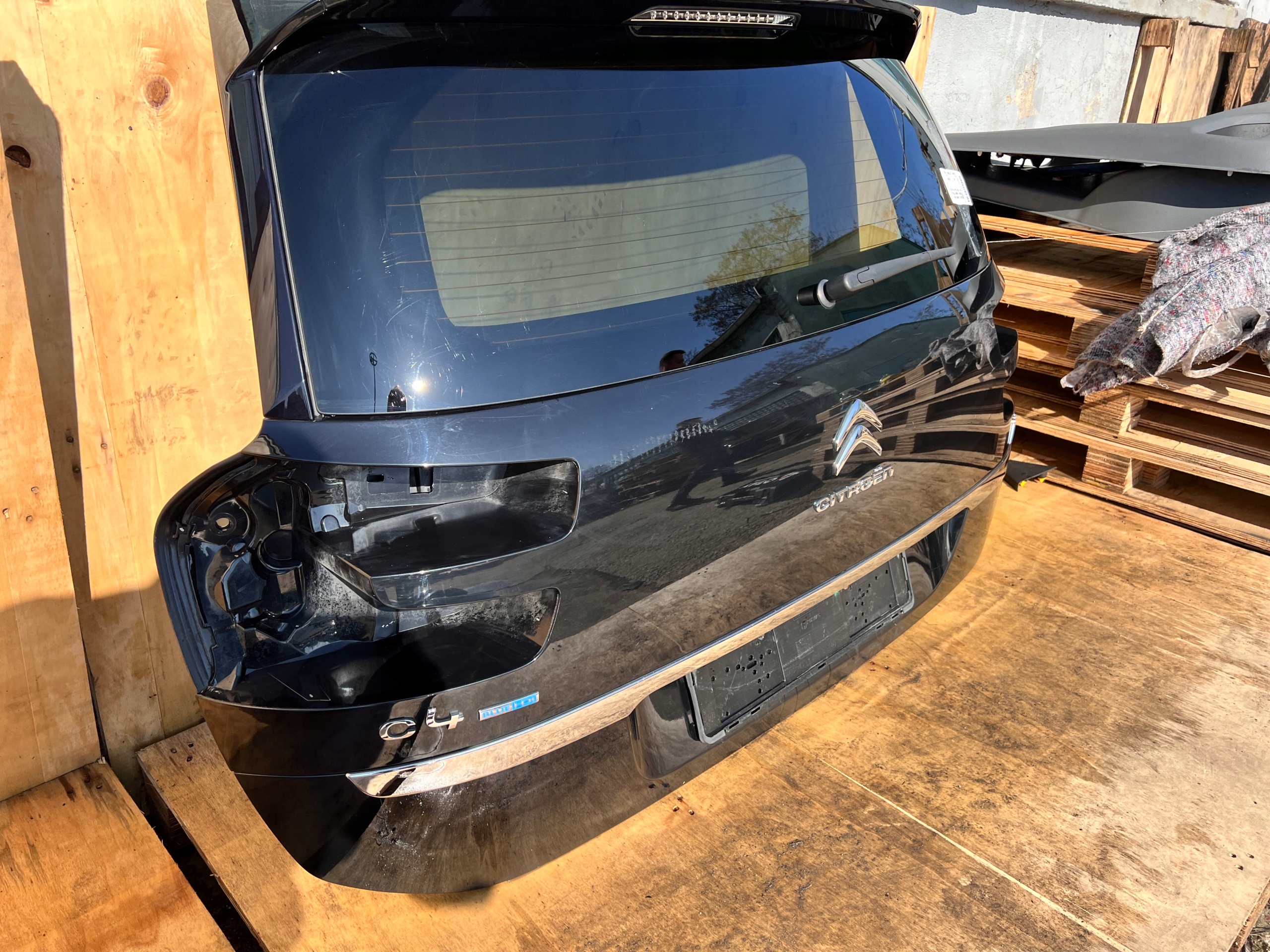 CITROEN c4 ii GRAND PICASSO II KLAPA BAGAŻNIKA EXY Numer katalogowy części EXY KLAPA BAGAŻNIKA