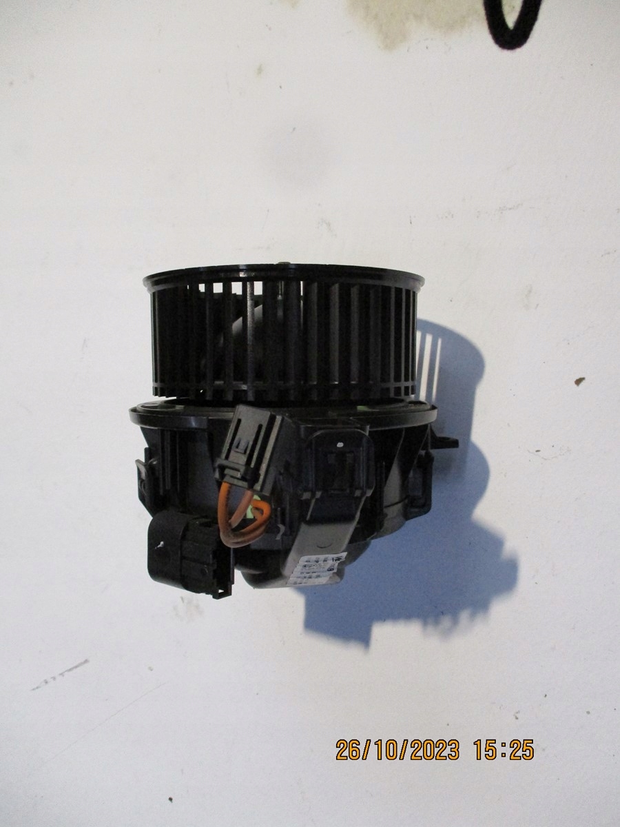 ventilátor topení VW POLO 2G0 2Q1820021A