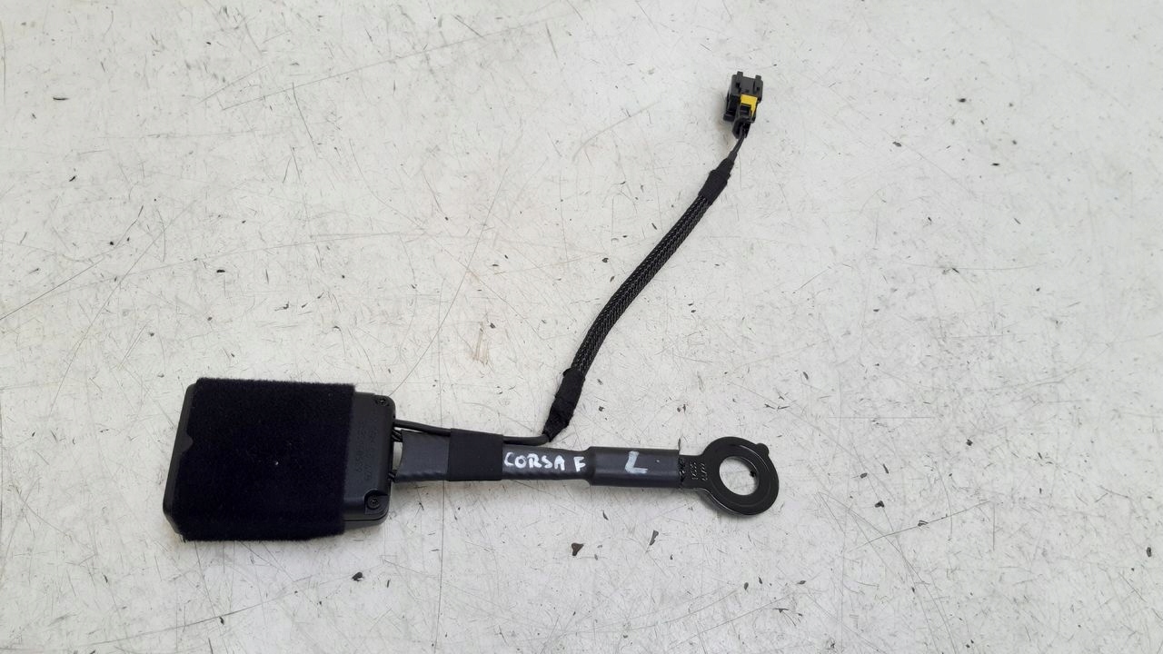 Zapinka supports left front Opel Corsa F