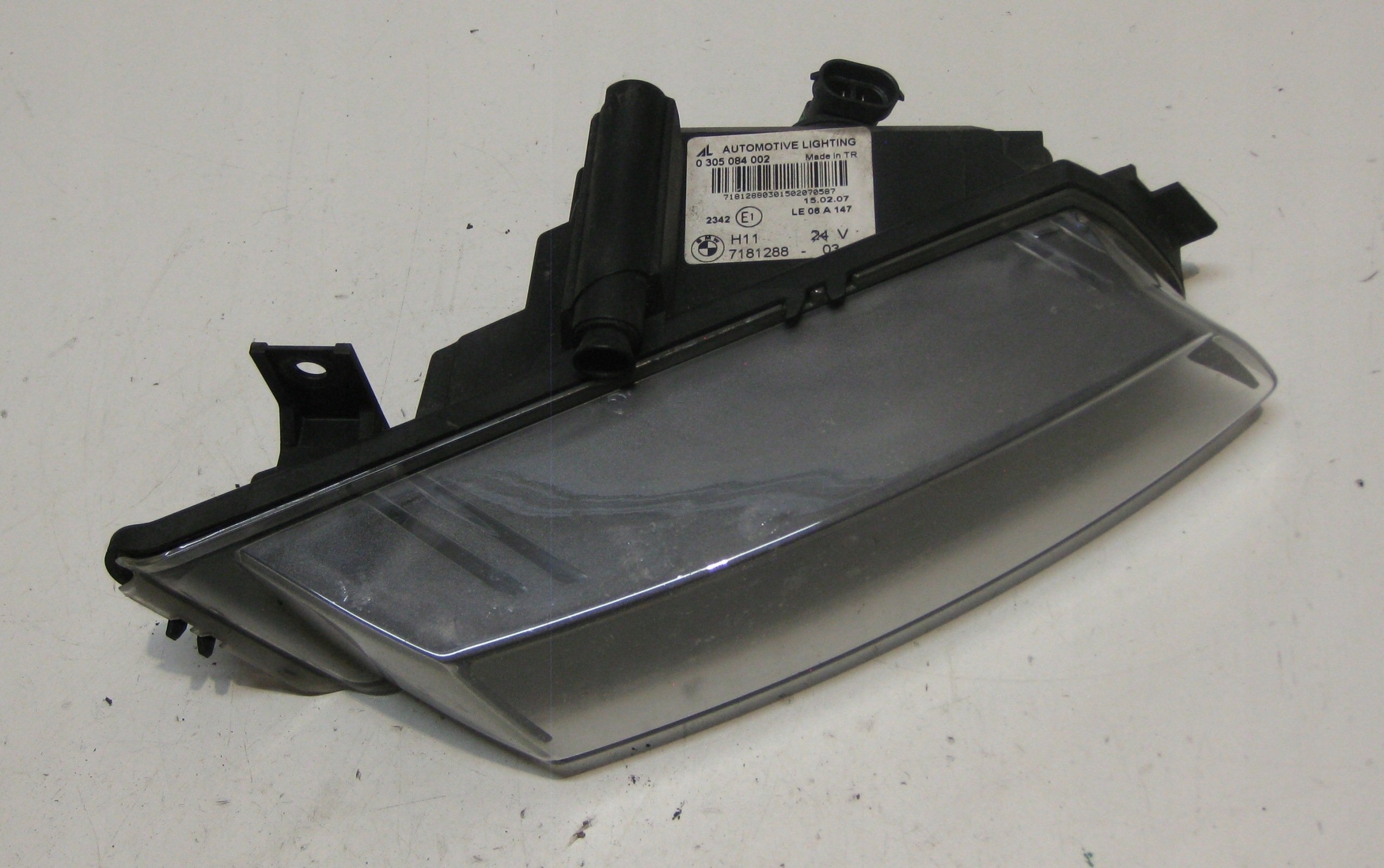 BMW E87 5D 07R Nebelscheinwerfer Licht Nebelscheinwerfer rechts 7181288