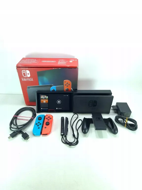 ○ Nintendo switch HAC-001(-01) ソフト付き NINTENDO Switch HAC-001(-01) + Kontroler Switch Czerwono