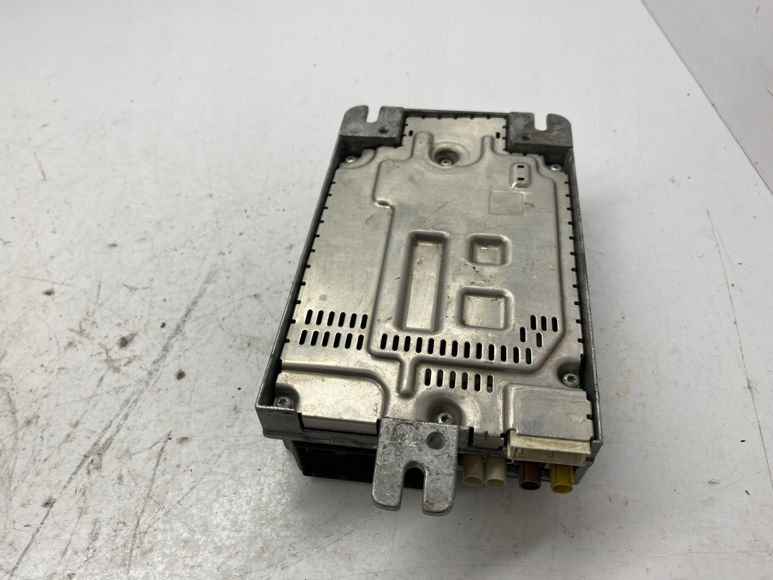 BMW 1 F40 7 G11 3 G20 amplifier 5A4CE55