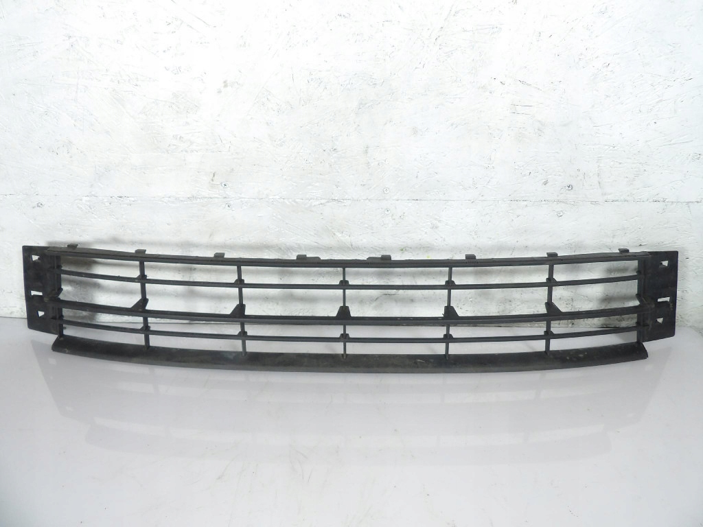 SKODA FABIA III 3 grid of a bumper front 6V0853677
