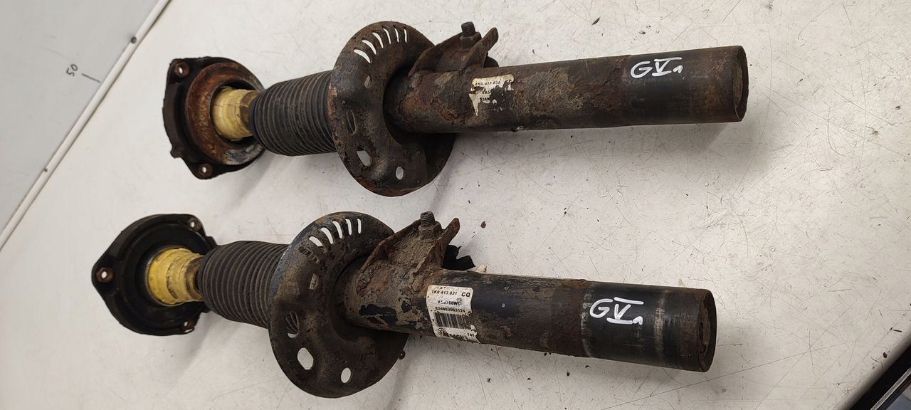 shock absorber front front VW Golf V 1,6