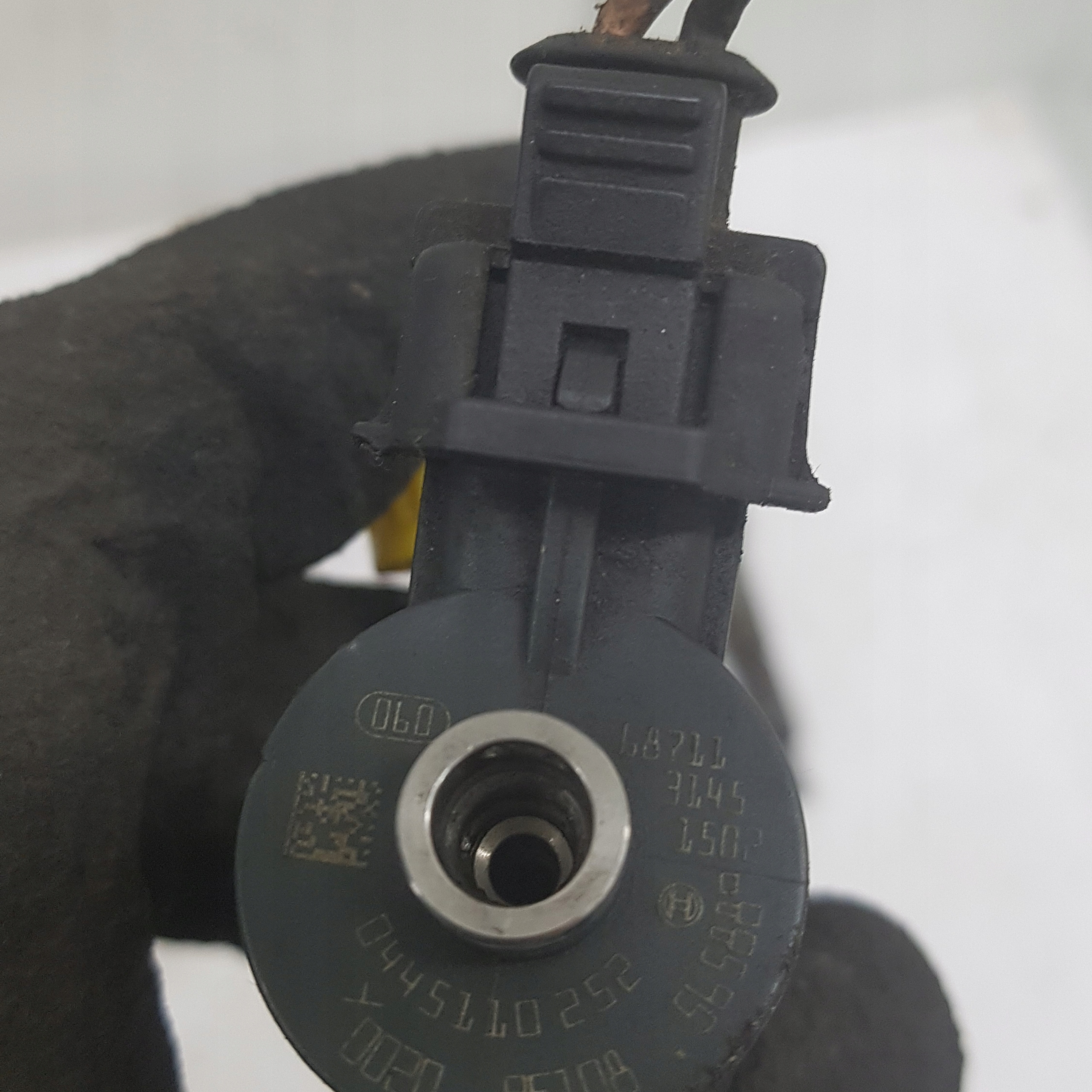 Einspritzdüse Einspritzdüse KOMPLET PEUGEOT 207 0445110252