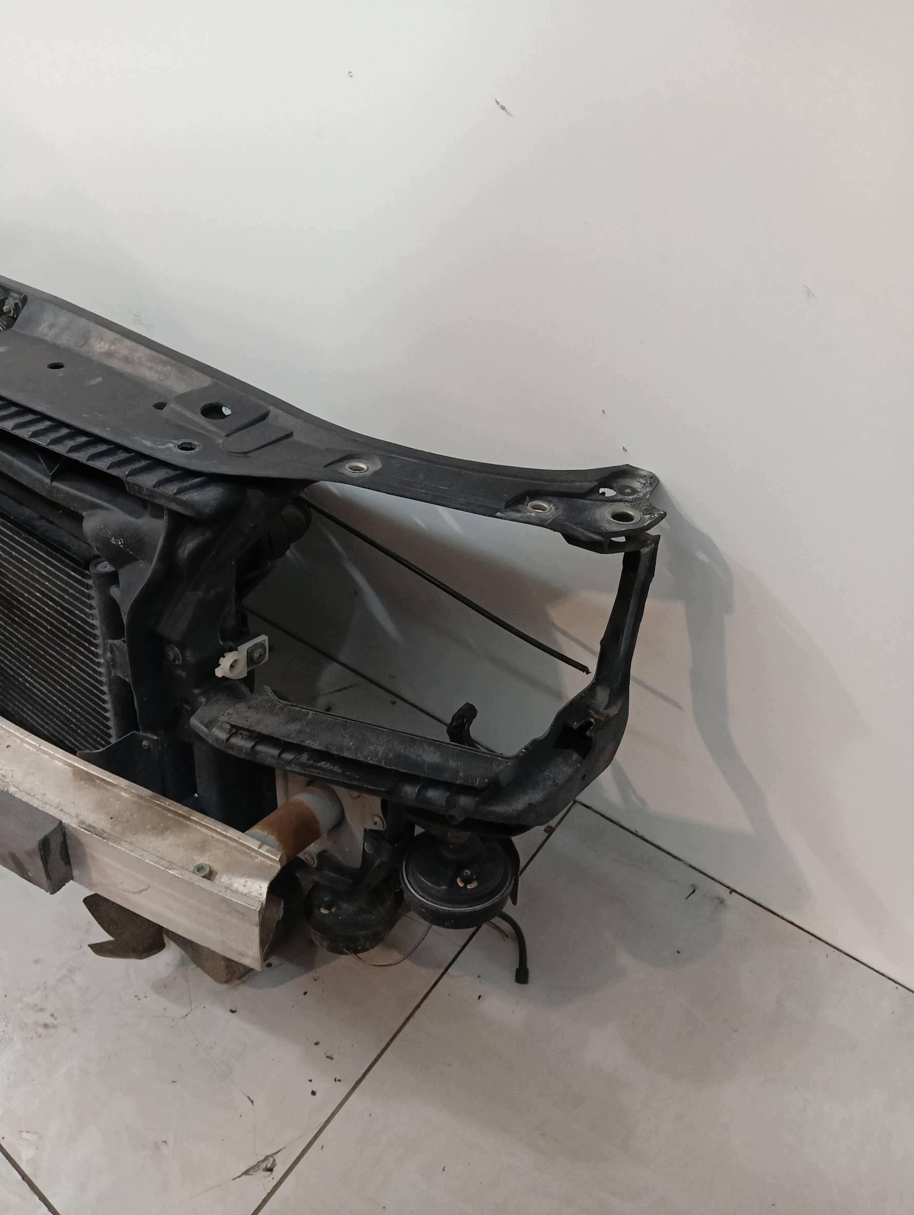 support panel for radiators KOMPLET Audi A3 and (1996-2003) 8L