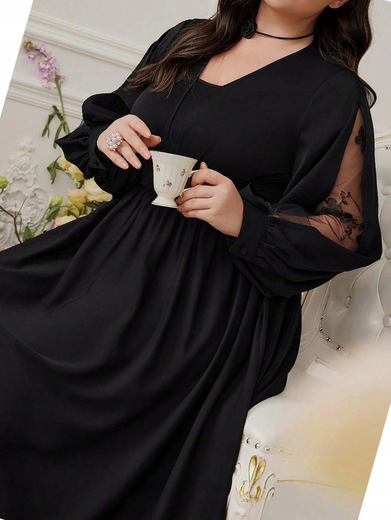 Šaty s průhlednými rukávy, černá, 5XL