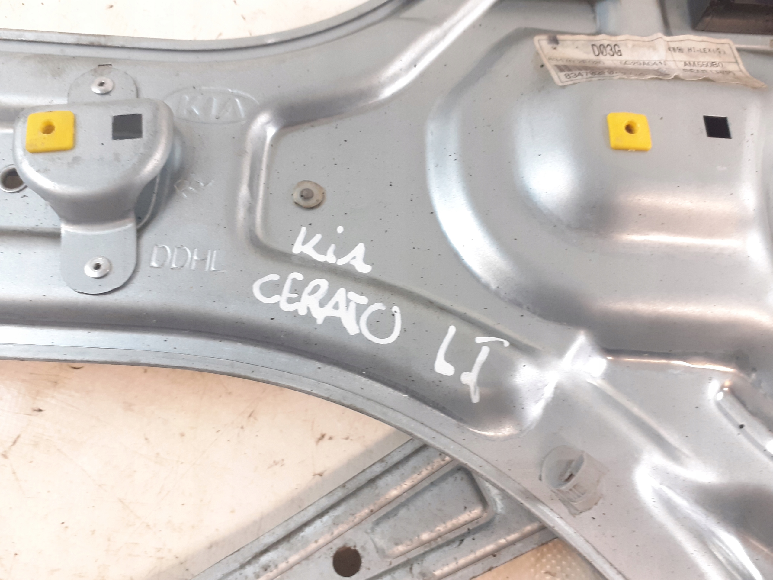 KIA CERATO et Mécanisme Vitre Gauche Arrière