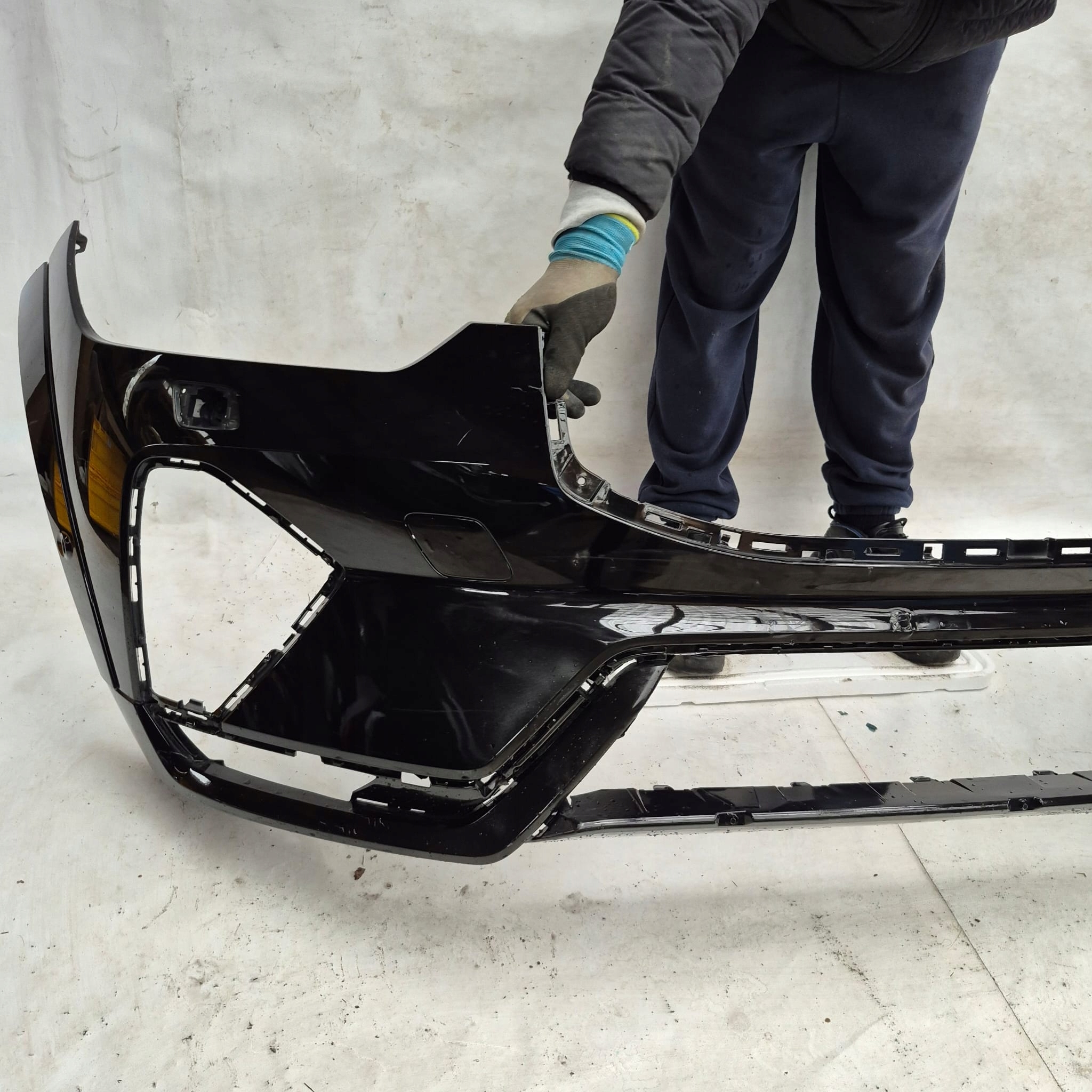 VOLVO XC60 II 2 R-design LIFT 21- bumper front front for mouldings side