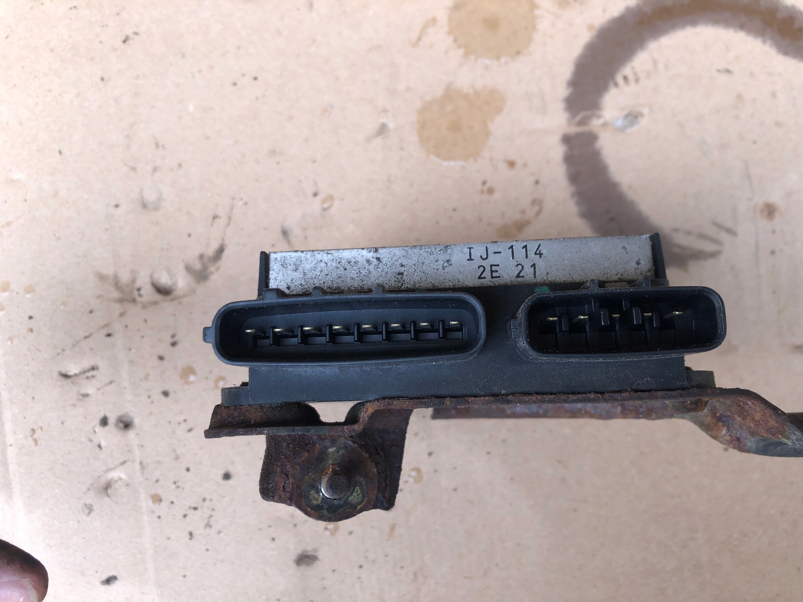 KOMPUTER STEROWNIK TOYOTA AVENSIS T25 89871-20040 Producent części Toyota OE