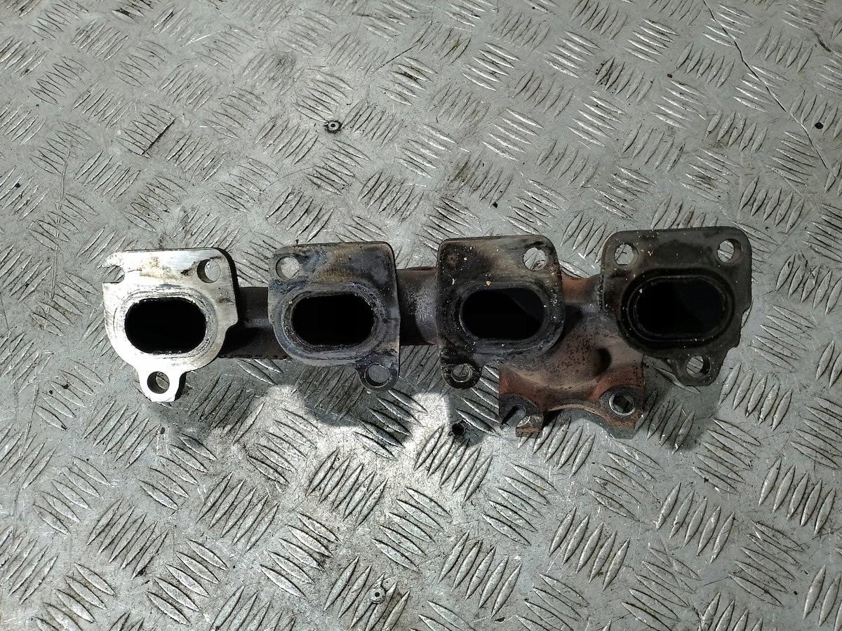 Выпускной коллектор PEUGEOT 308 SW V757486680 1.6