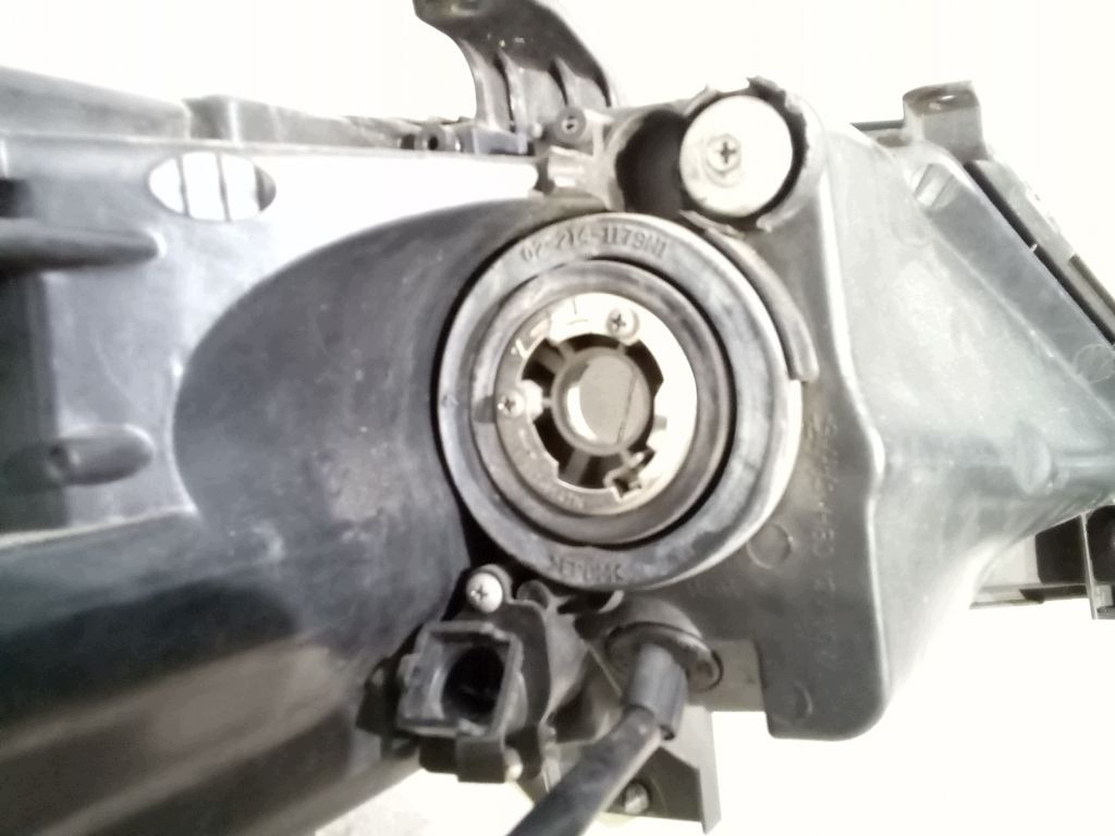 Mitsubishi Outlander II 2 light left front front DEPO