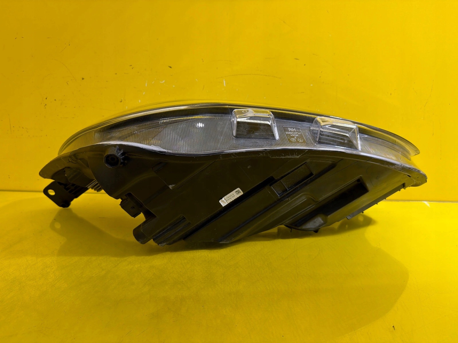 light right Ford Focus IV 2018- Ciemna LED MX7B-13E014-CC