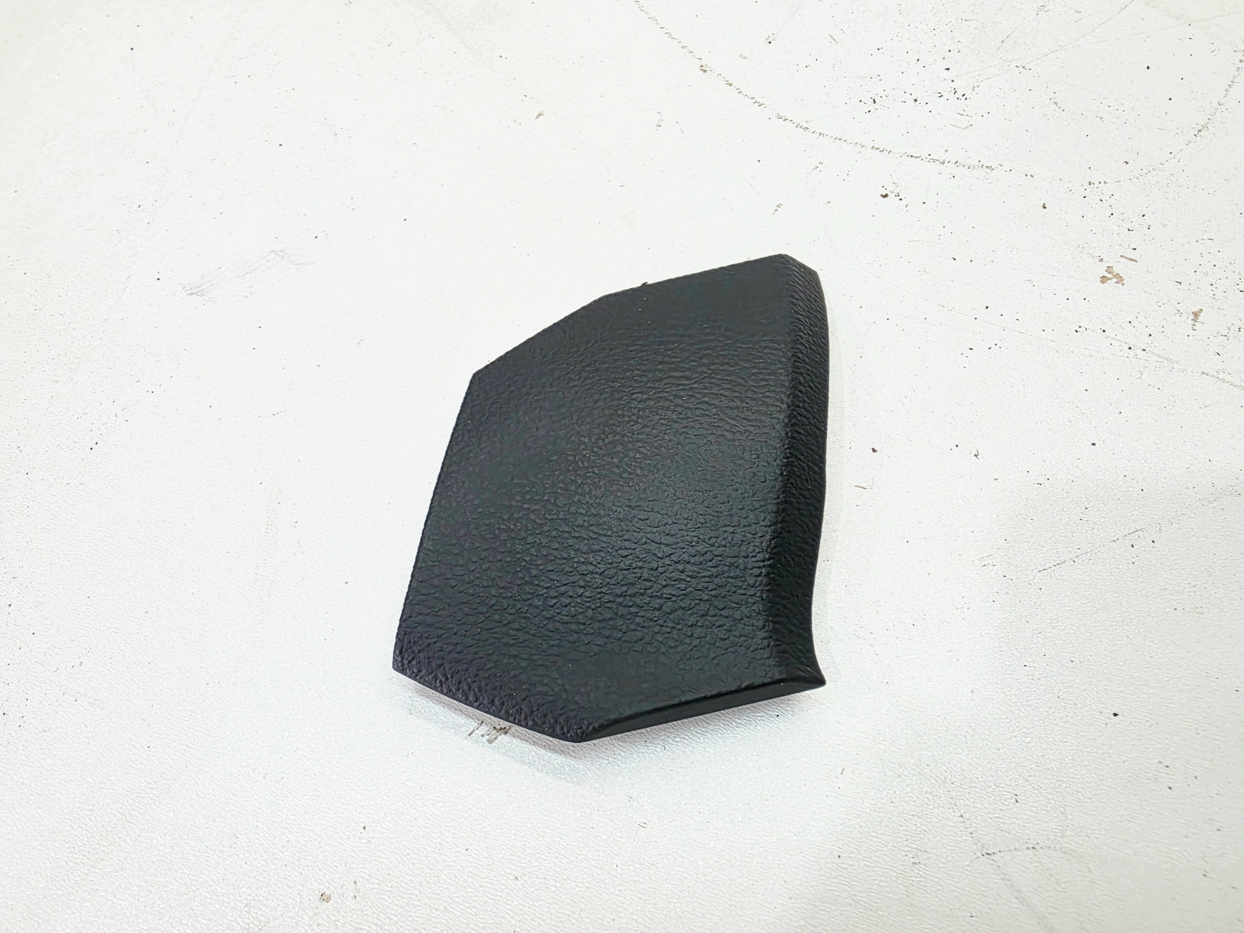 Blende Abdeckung Armaturenbrett rechts AUDI A6 C8 4K1858342