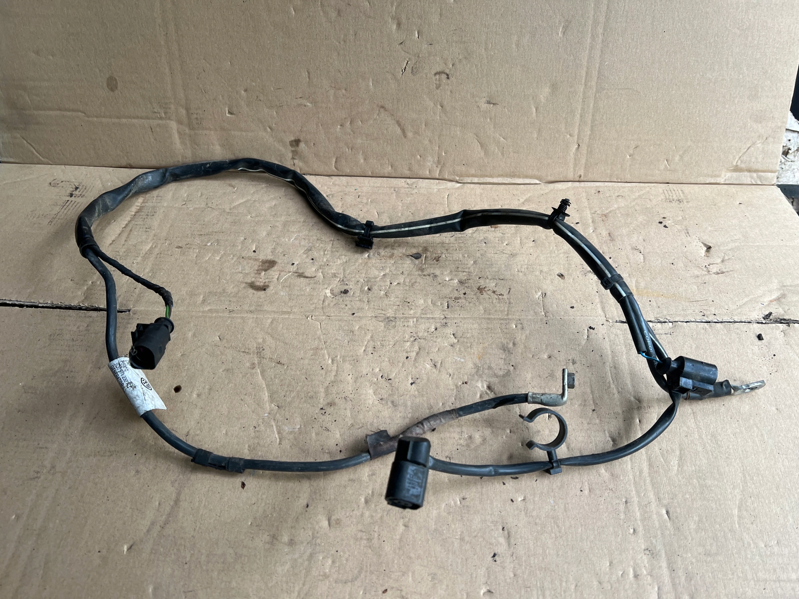 VW AUDI WIAZKA PRZEWOD ALTERNATORA 5Q0971230AQ