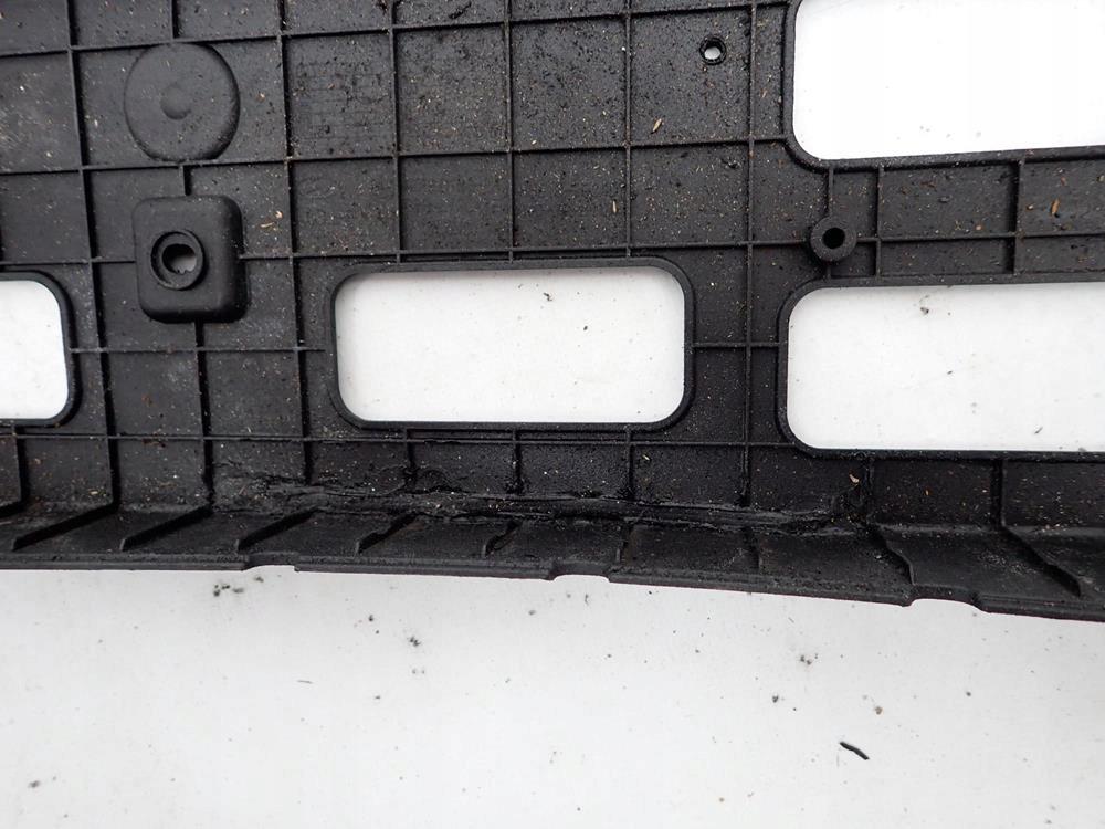 HYUNDAI KONA and 1 17-23 frame cap holder signs front