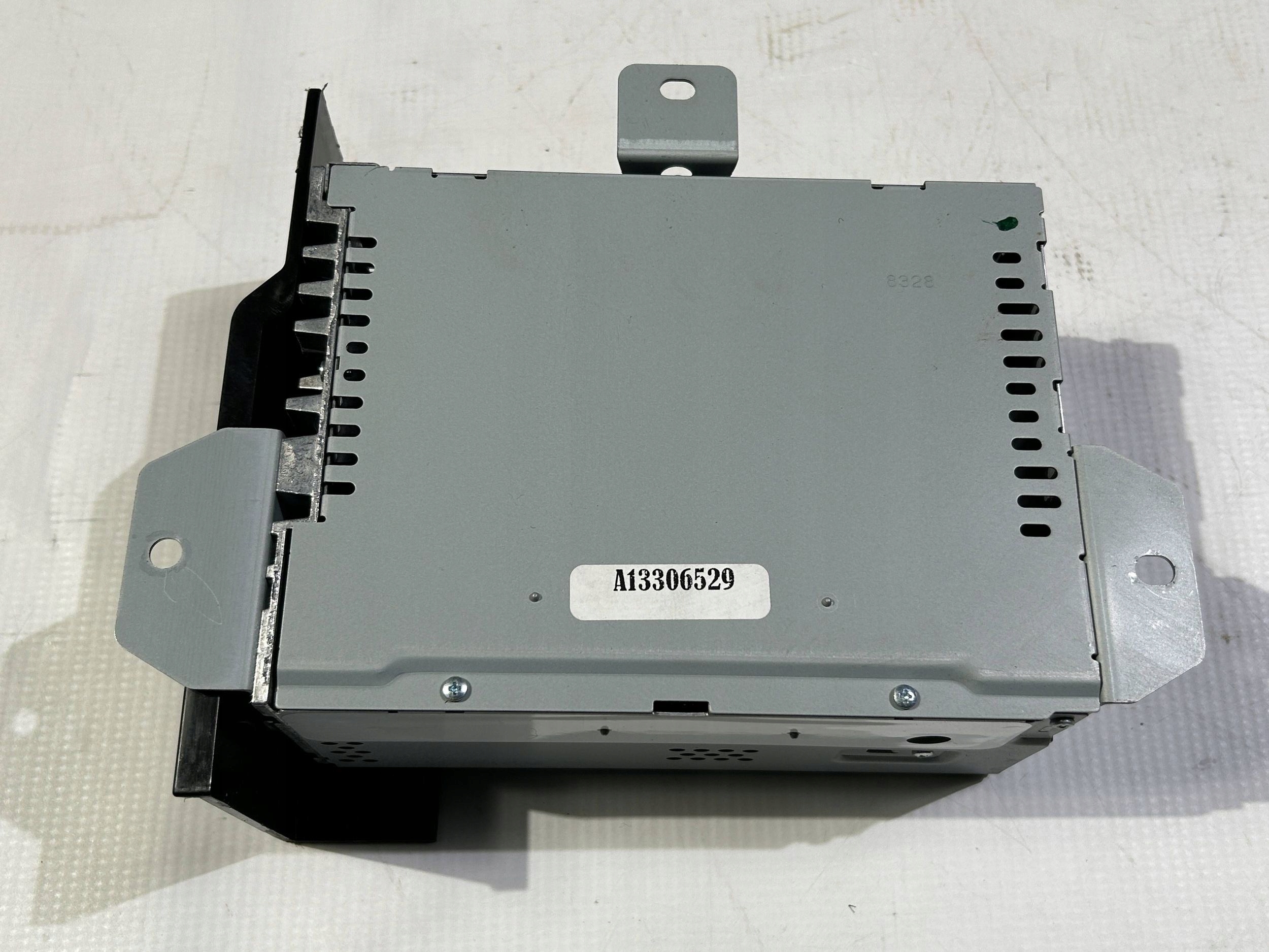Radio odbiornik control unit module radia Lincoln Continental 2017r