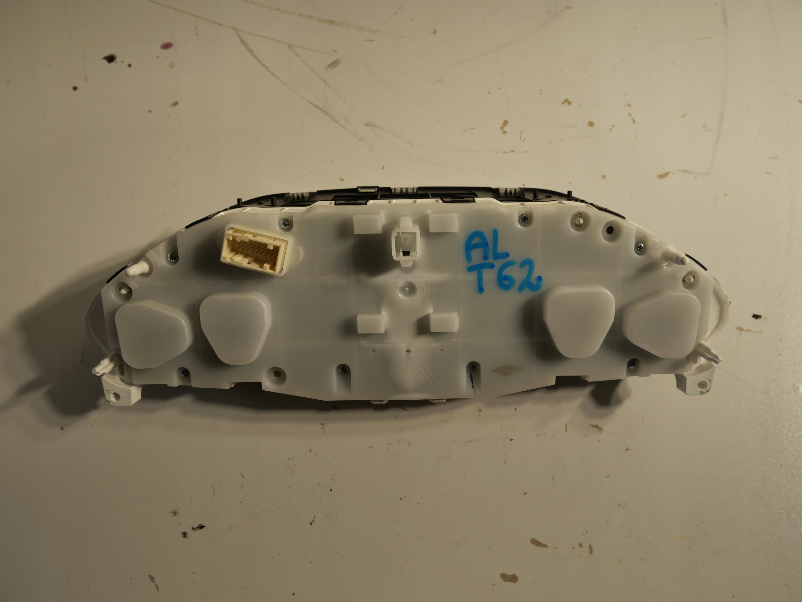 dials PEUGEOT 208 981384898000