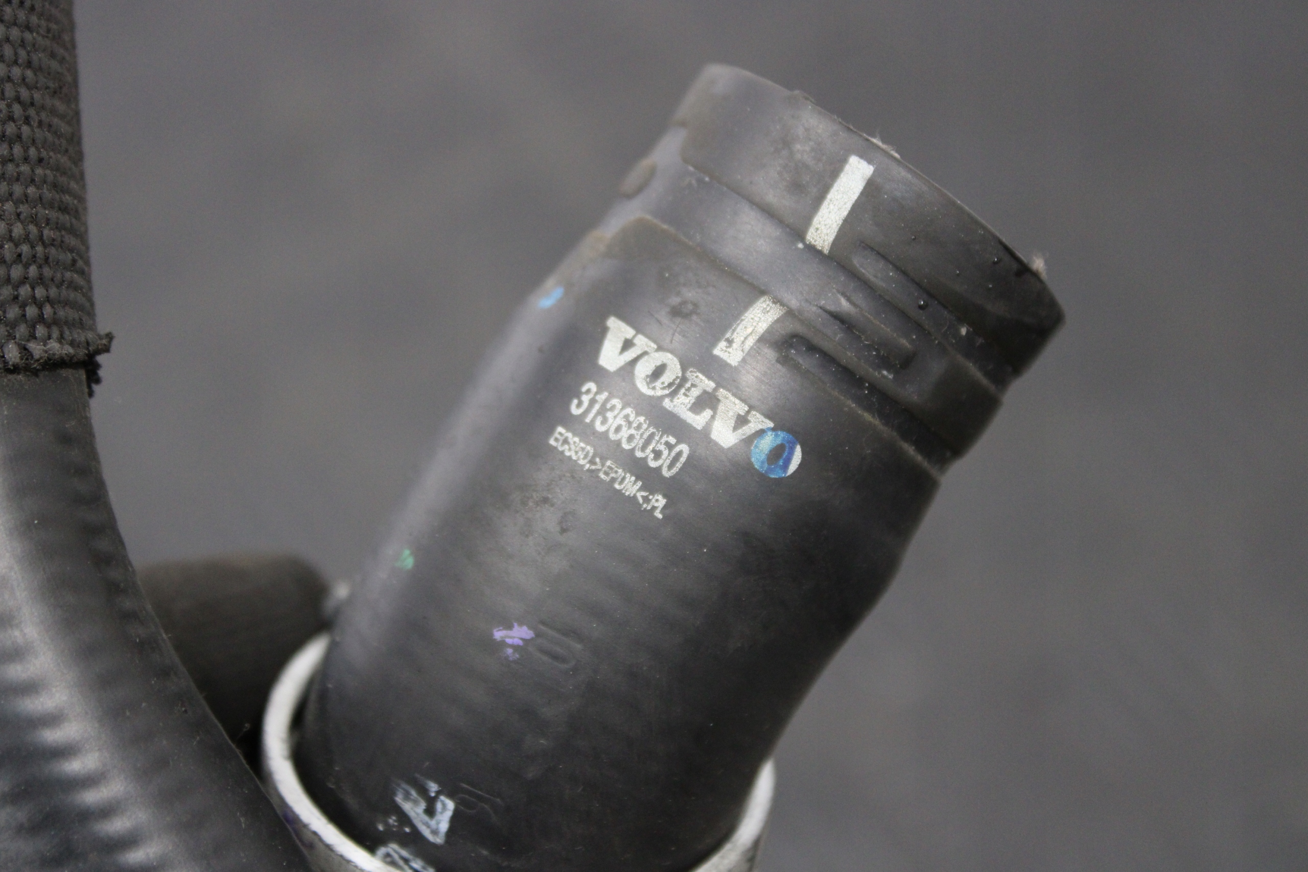 CRIJEVO PRIJENOS VODE VOLVO V40 II 2 D2 31368050