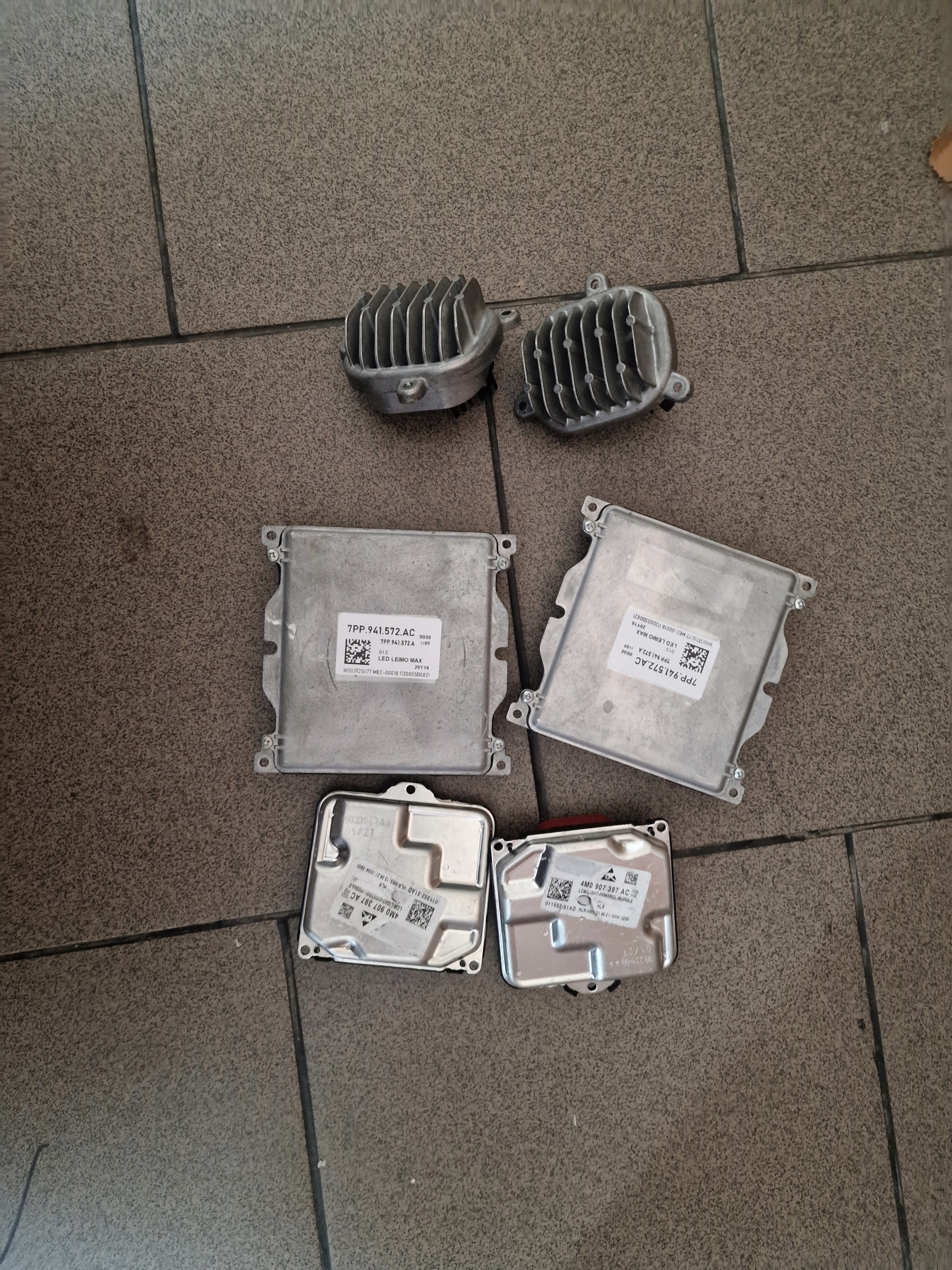Audi a4 b9 full led блок насос подачи мочевины фары