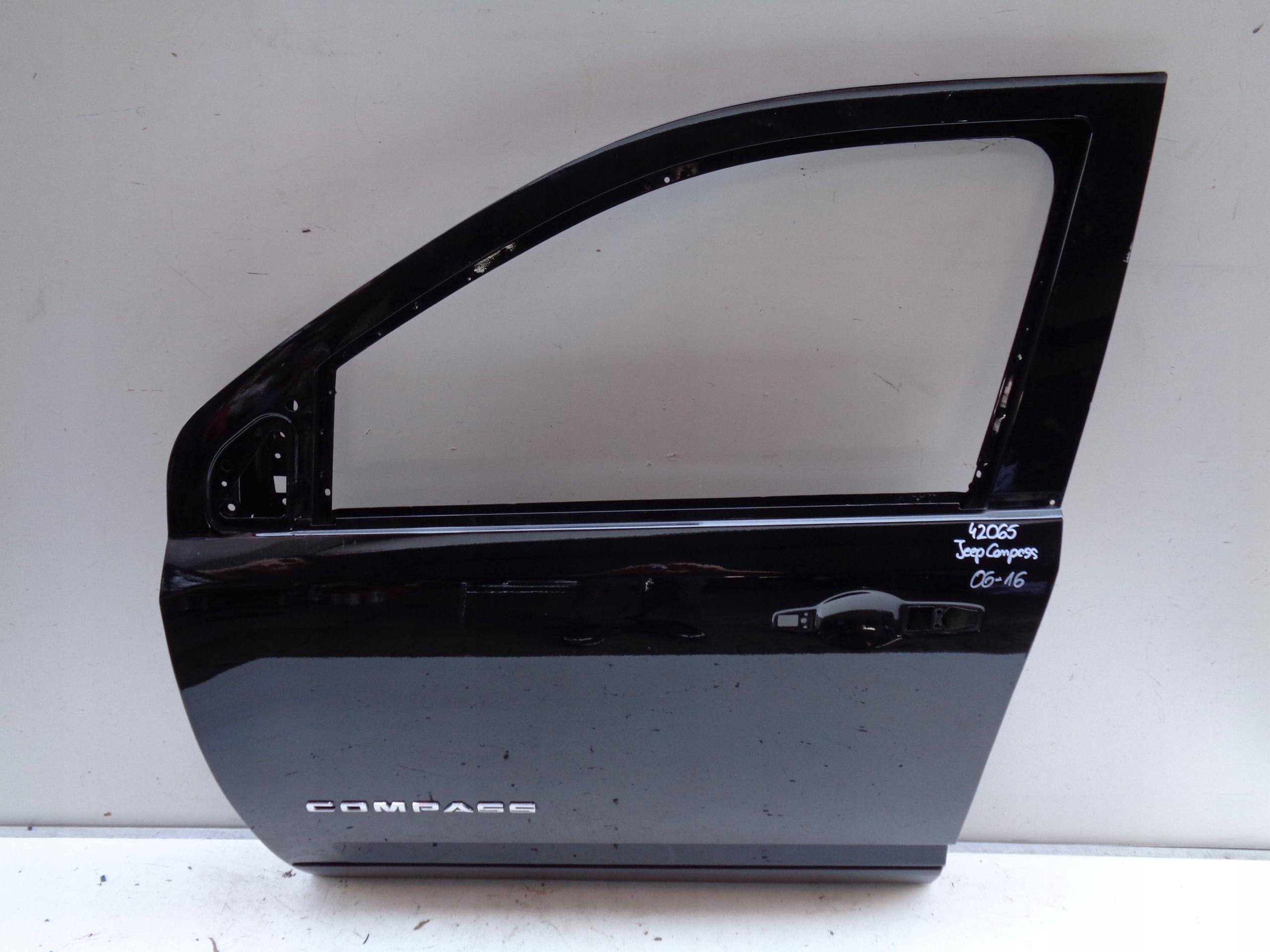 door left front JEEP COMPASS 06-16 NR 42085