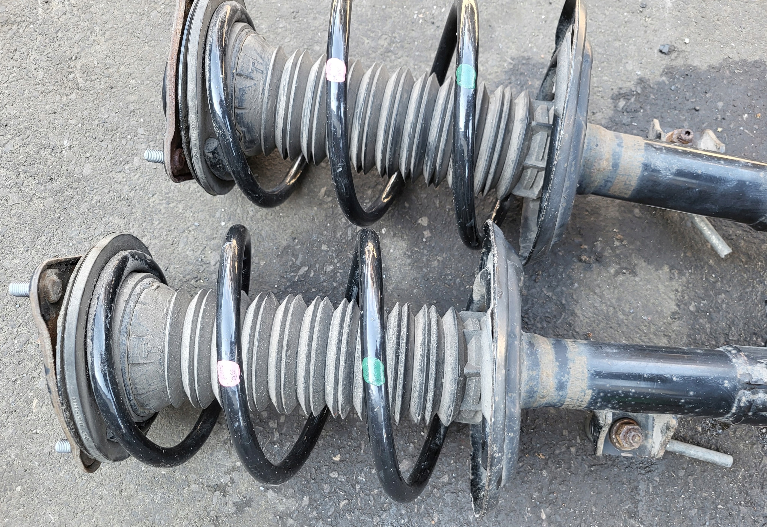 shock absorber spring McPherson springing front TOYOTA RAV4 V 2.5 HYBRYDA