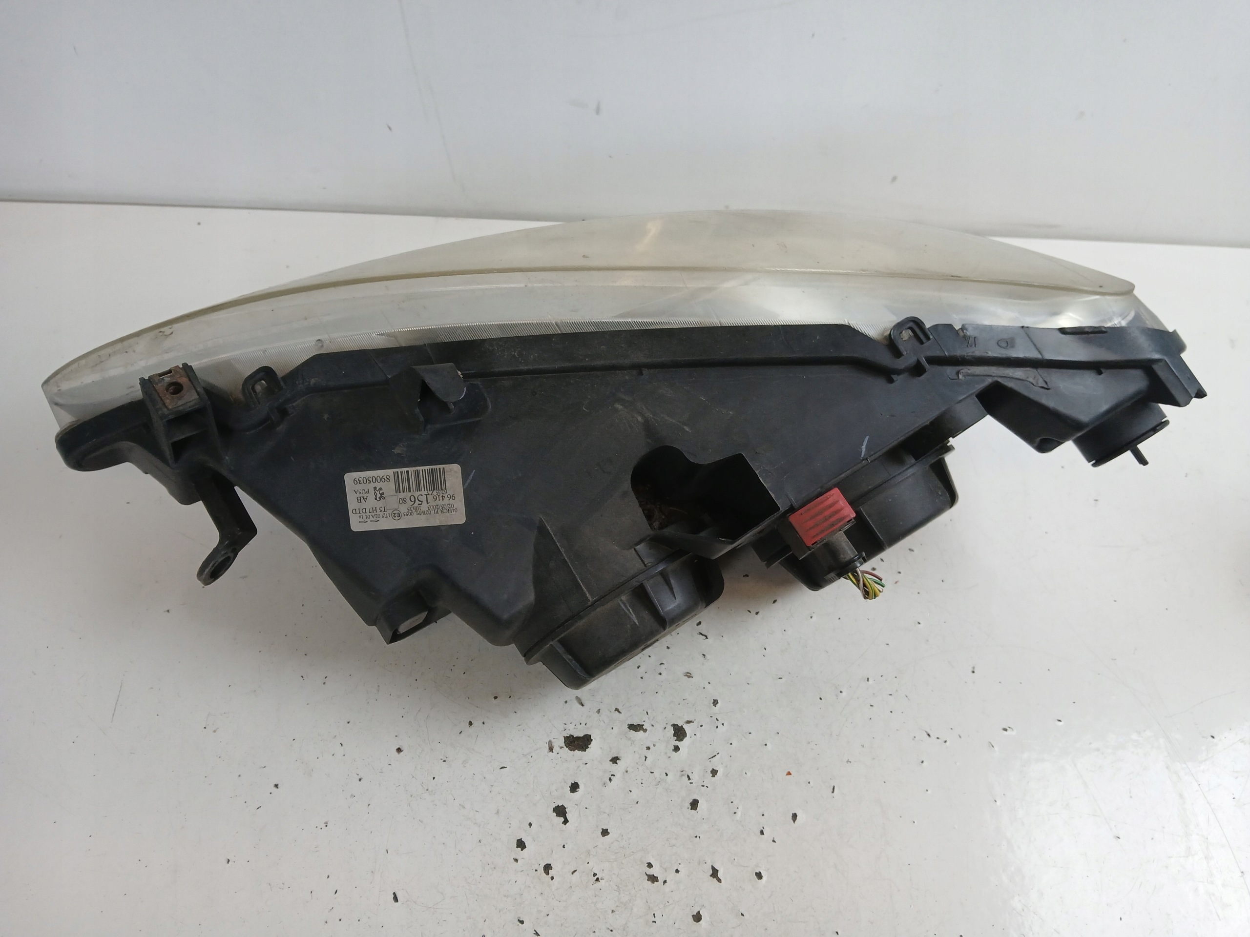 PEUGEOT 807 light right front 9641615680