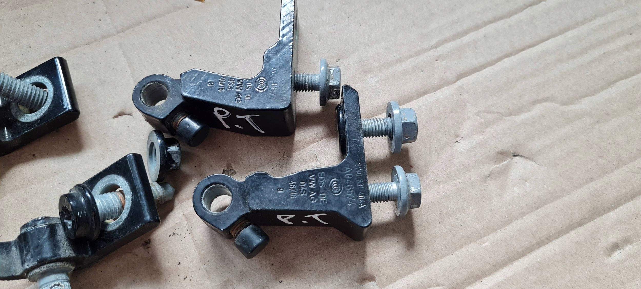 S4 B9 8W A4 hinge hinges door right right rear part KOMPLET LY9T