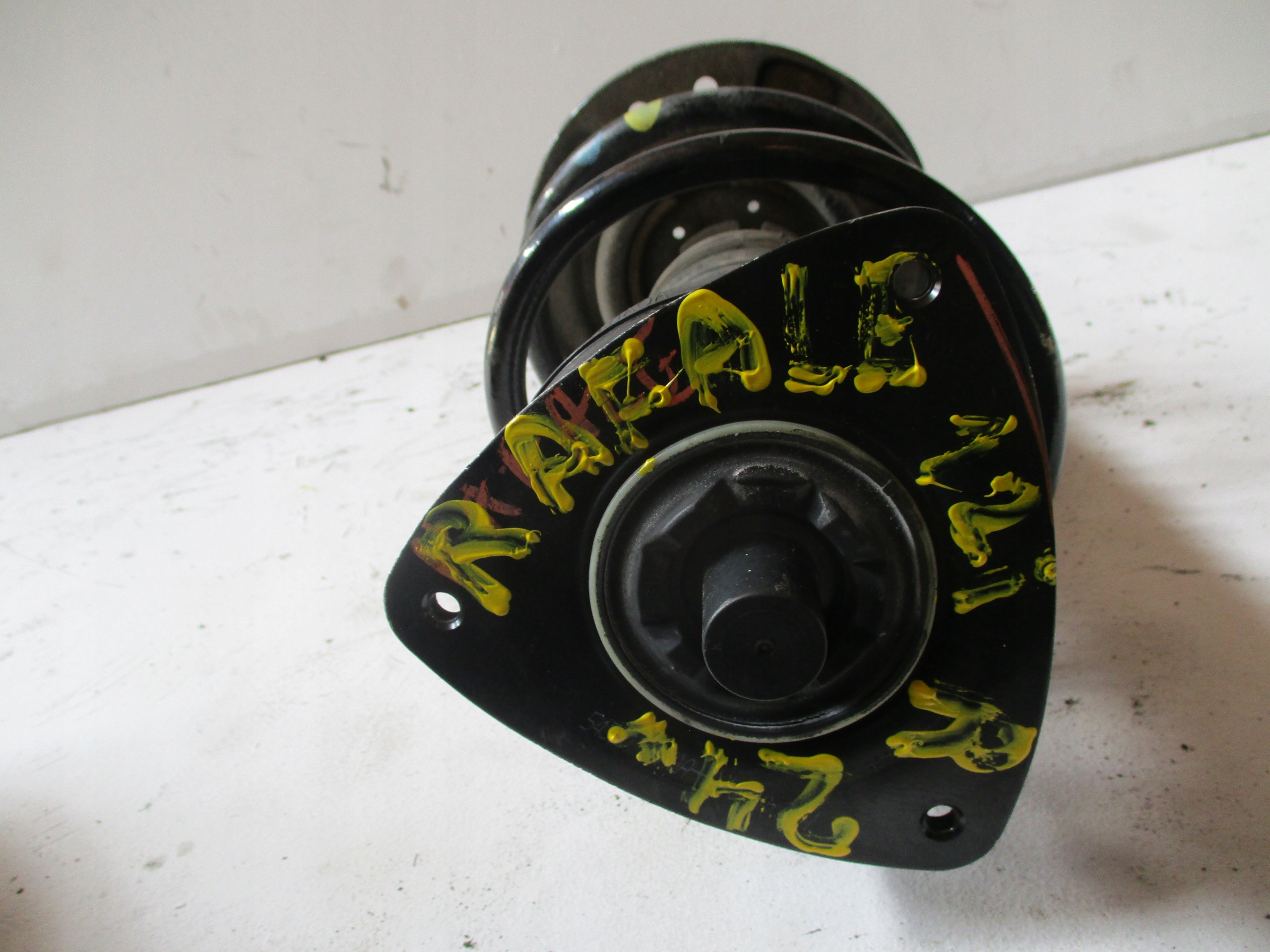 shock absorber amor front right left RENAULT RAFALE 1.2i