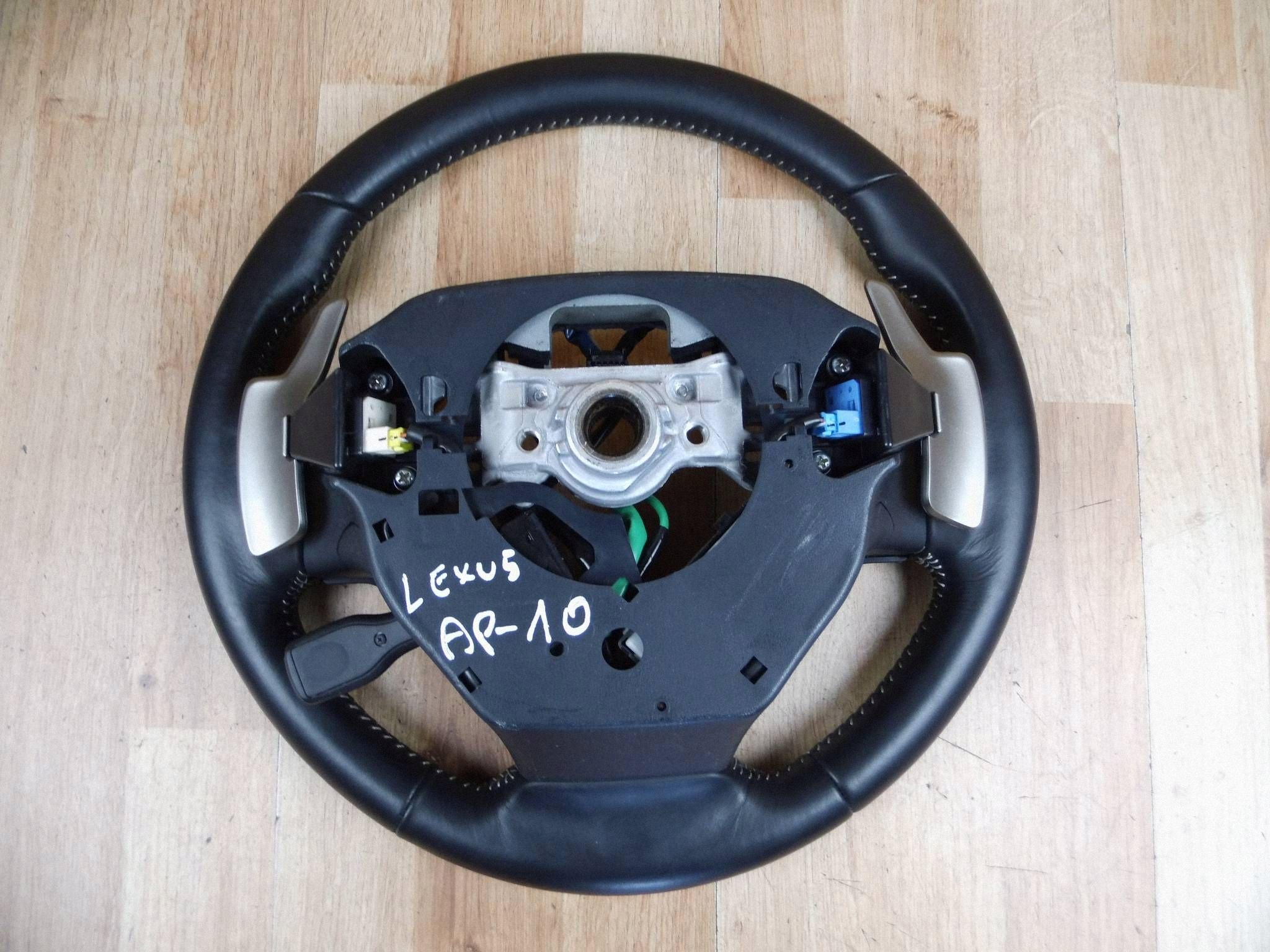 Lexus NX300h LIFT lenkrad LADNA