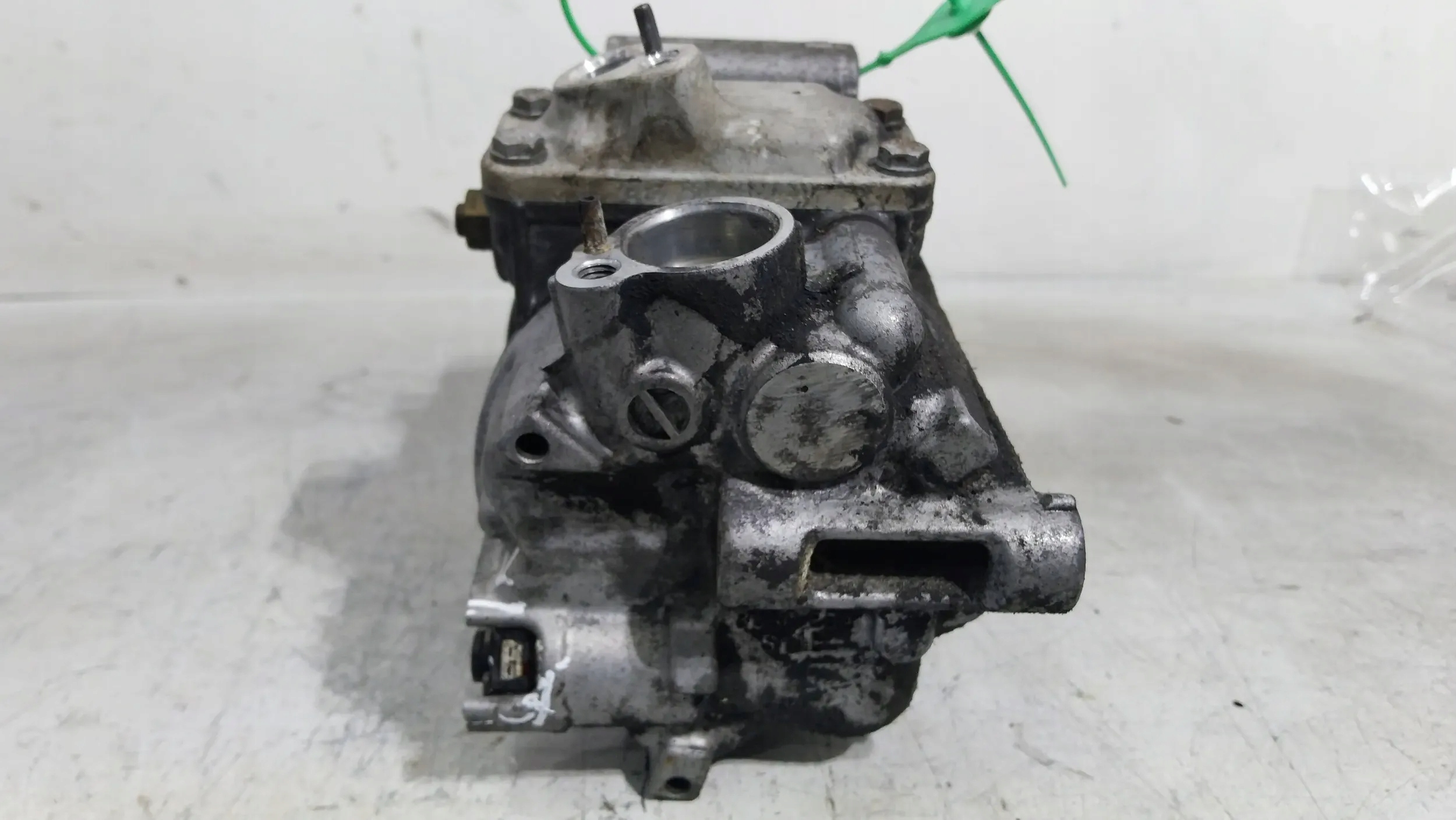 compressor compressor; of the air conditioning 1K0820803S VW AUDI SKODA SEAT 1.9 2.0 TDI