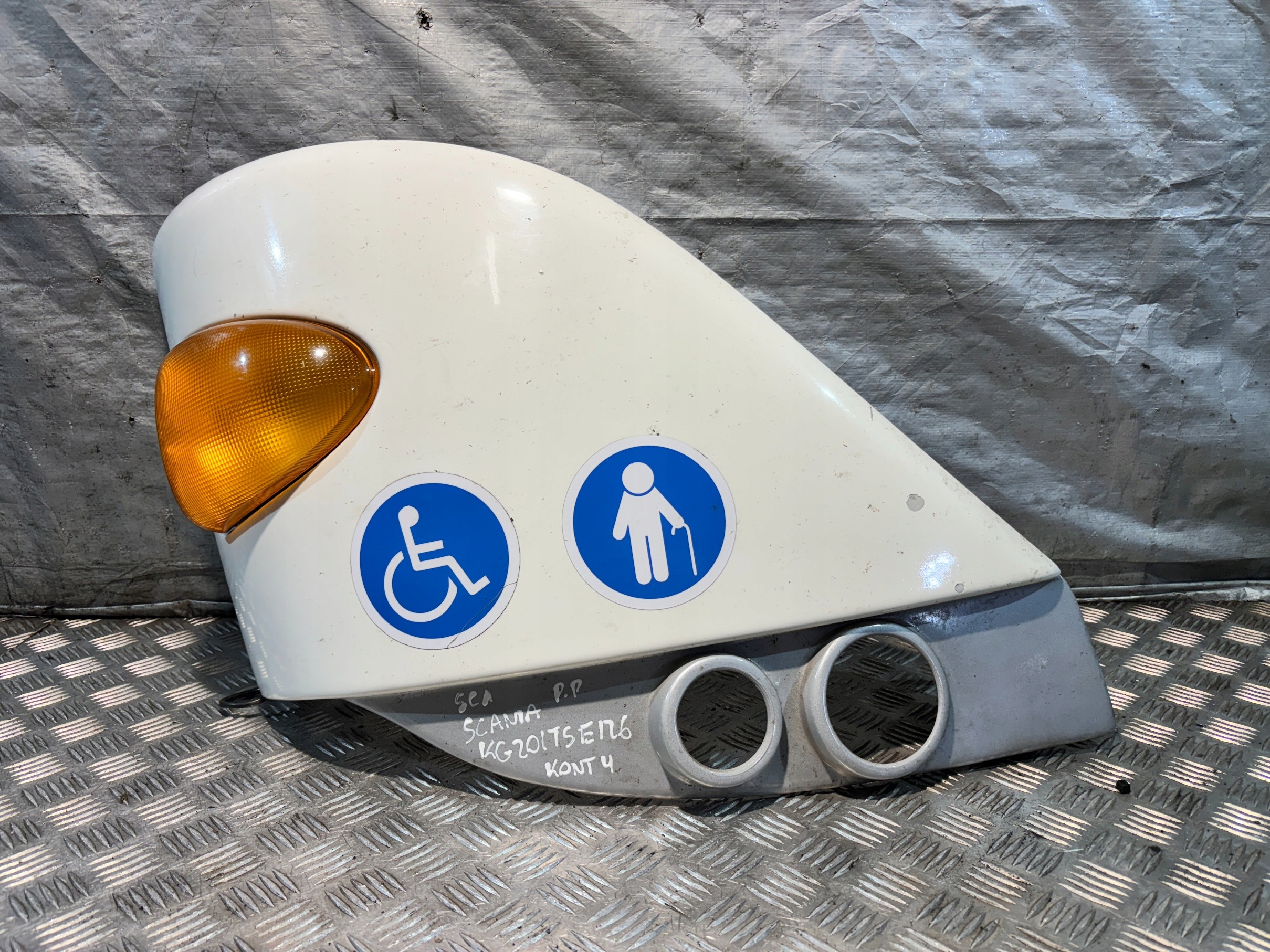 roh Nárazníka Obal Svetlá pravý predok SCANIA IRIZAR